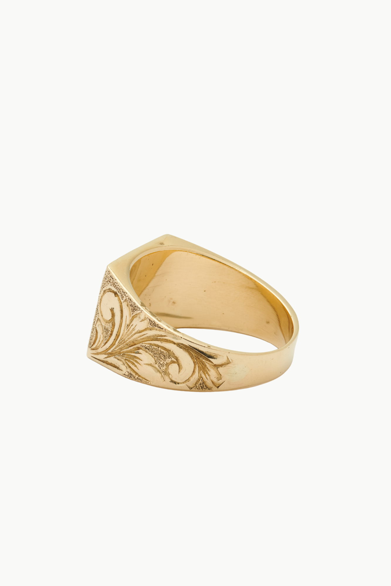 ʻKʻ Hawaiian Heritage Heirloom Signet Ring in Size 10.5