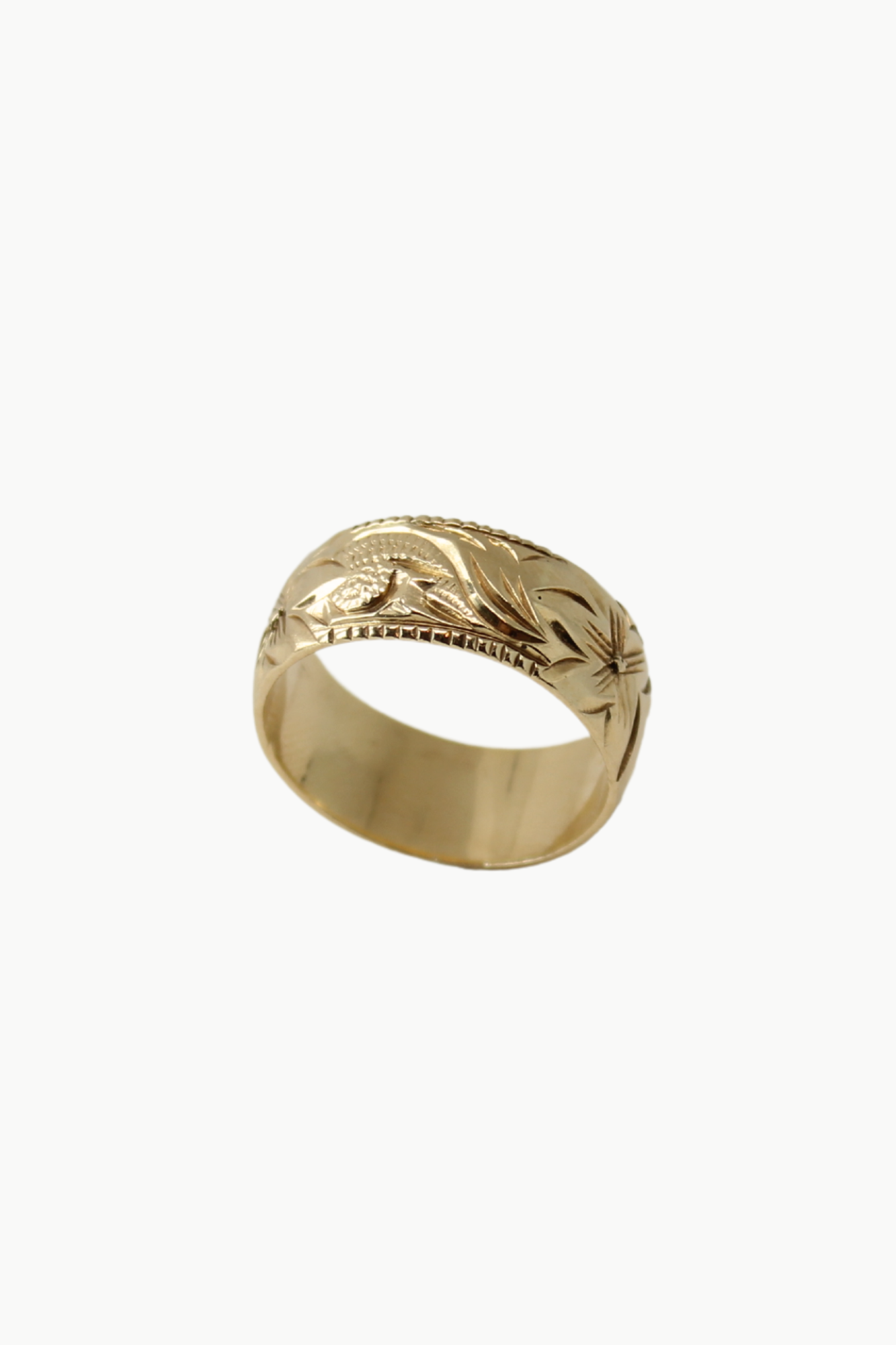'Kuʻuipo' with Plumerias Ring in Size 6.75