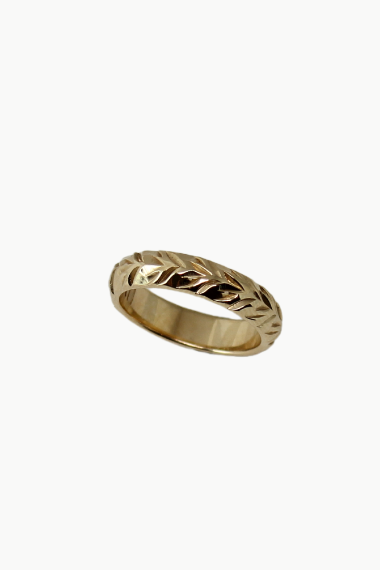 Maile Leaf + Plumeria Eternity Ring in Size 4.25