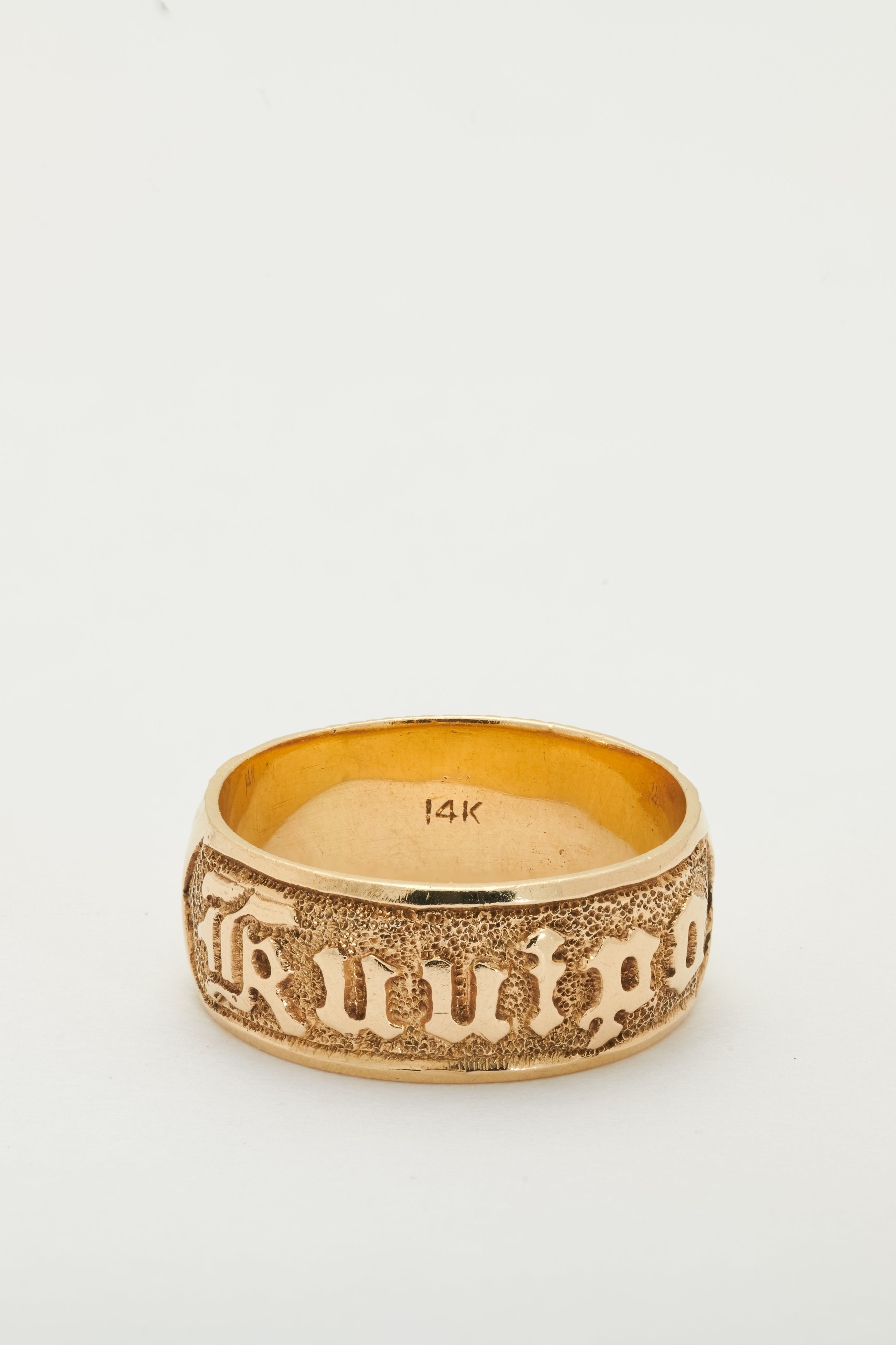 'Kuʻuipo' with Plumerias Ring in Size 6.75