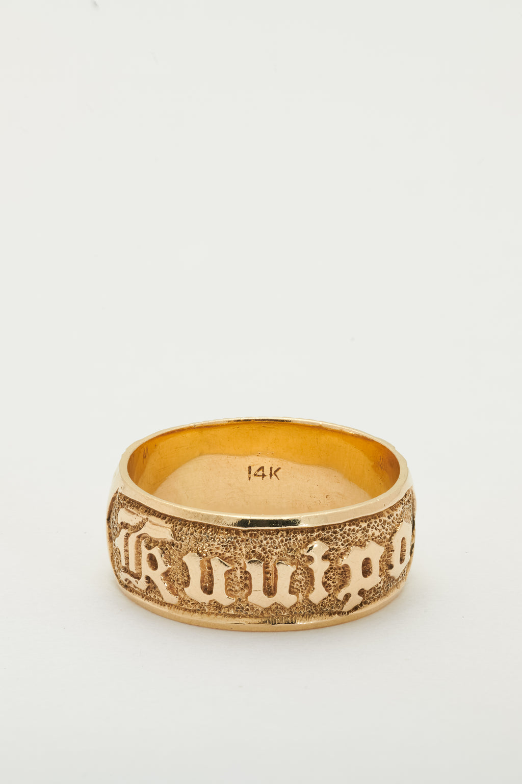 'Kuʻuipo' with Plumerias Ring in Size 6.75