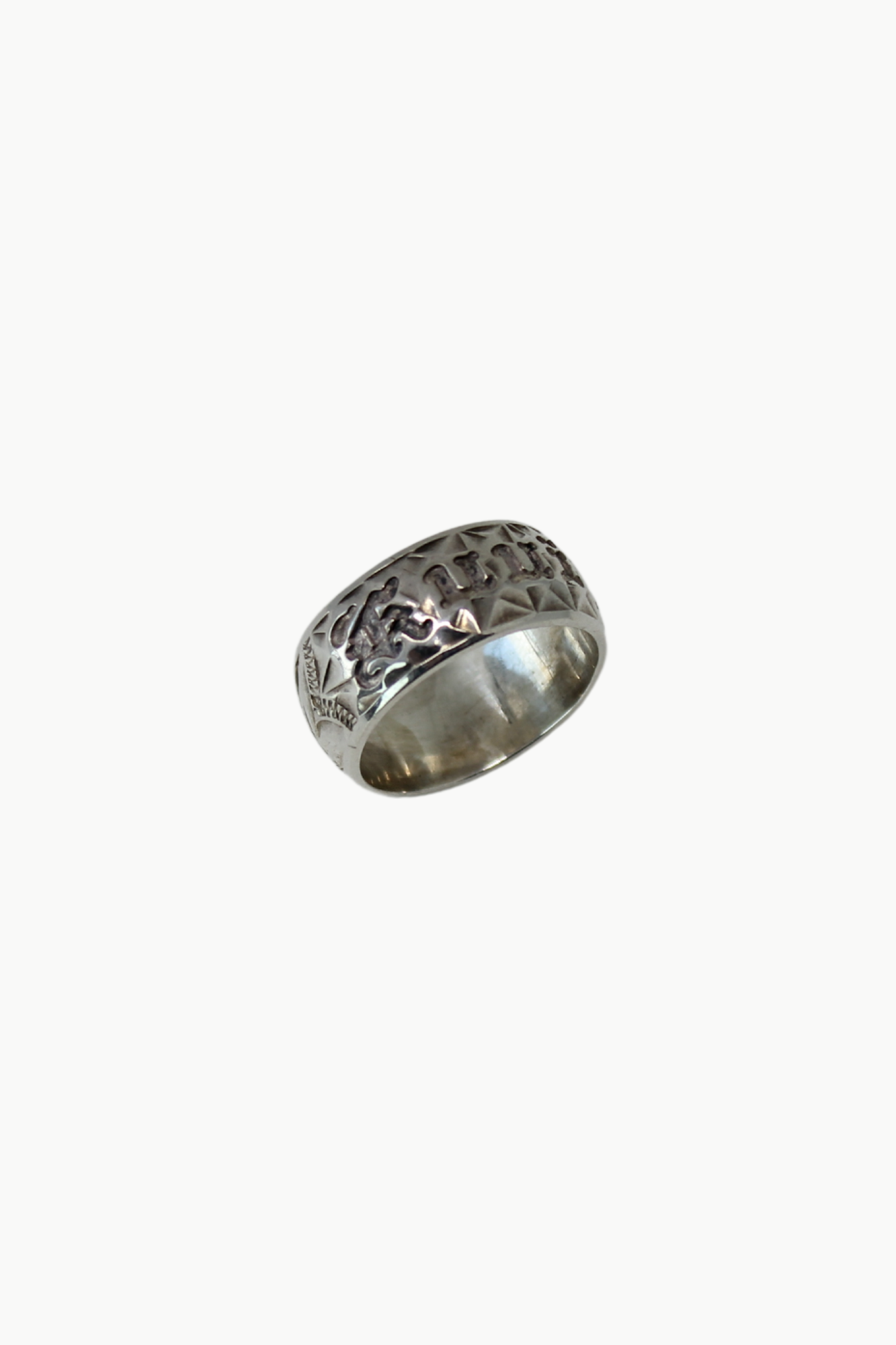 Kuʻuipo 7mm Band in Size 5