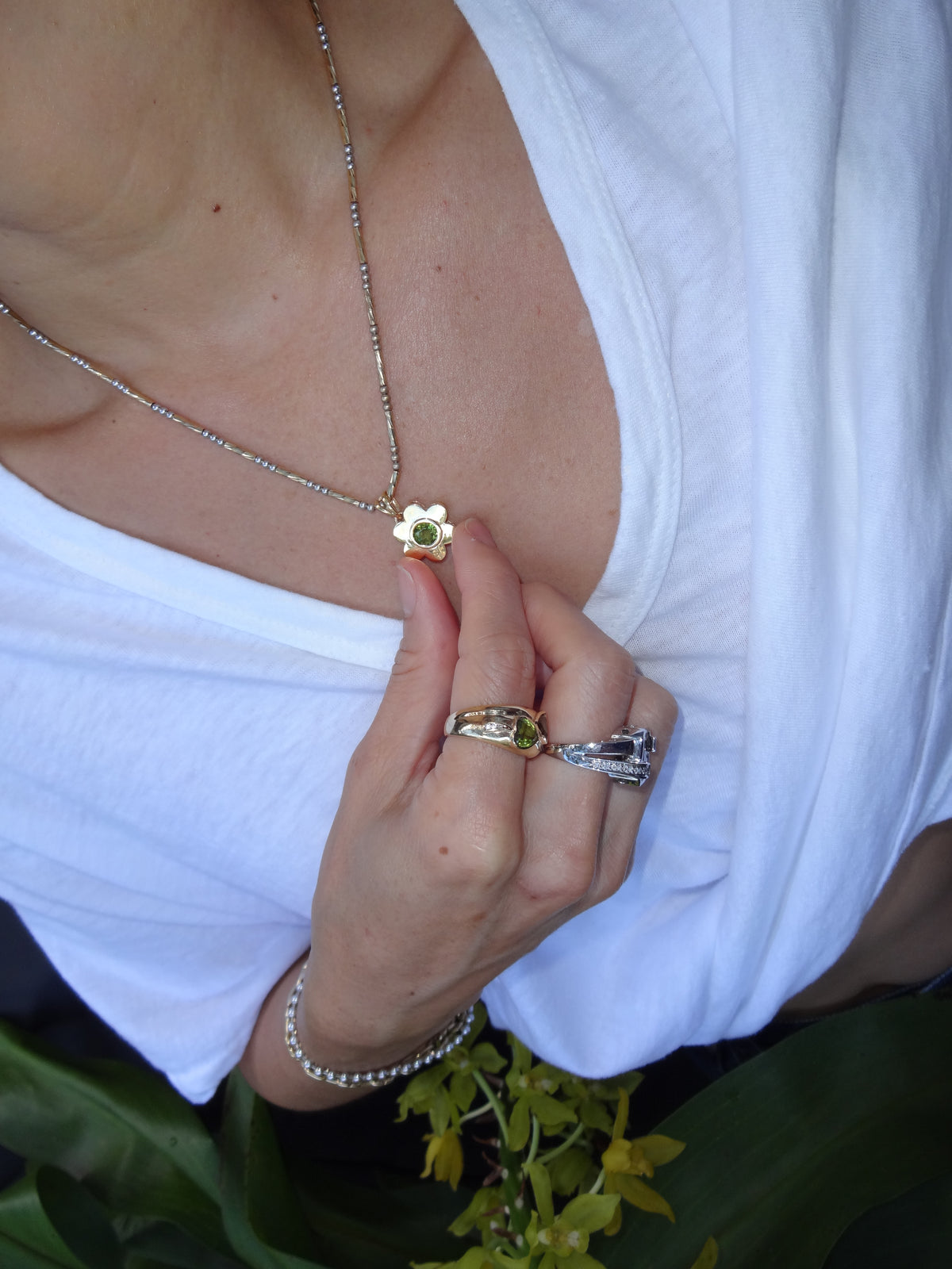 Akemi Peridot Flower Pendant