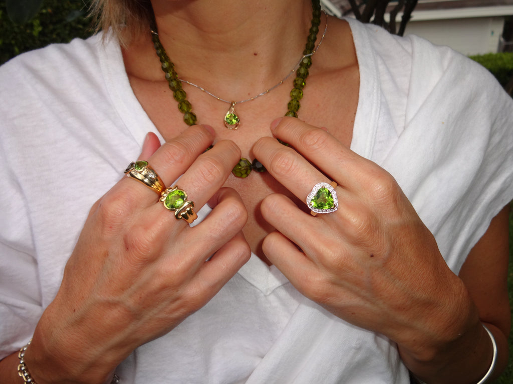 Mia Peridot Heart Ring [Size 7]