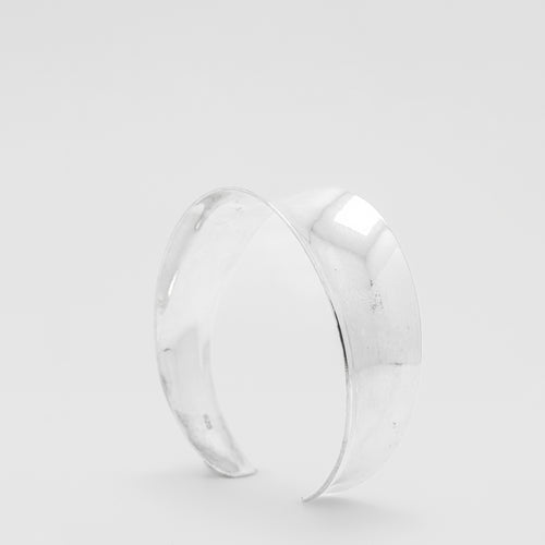 Curved Curly Cuff