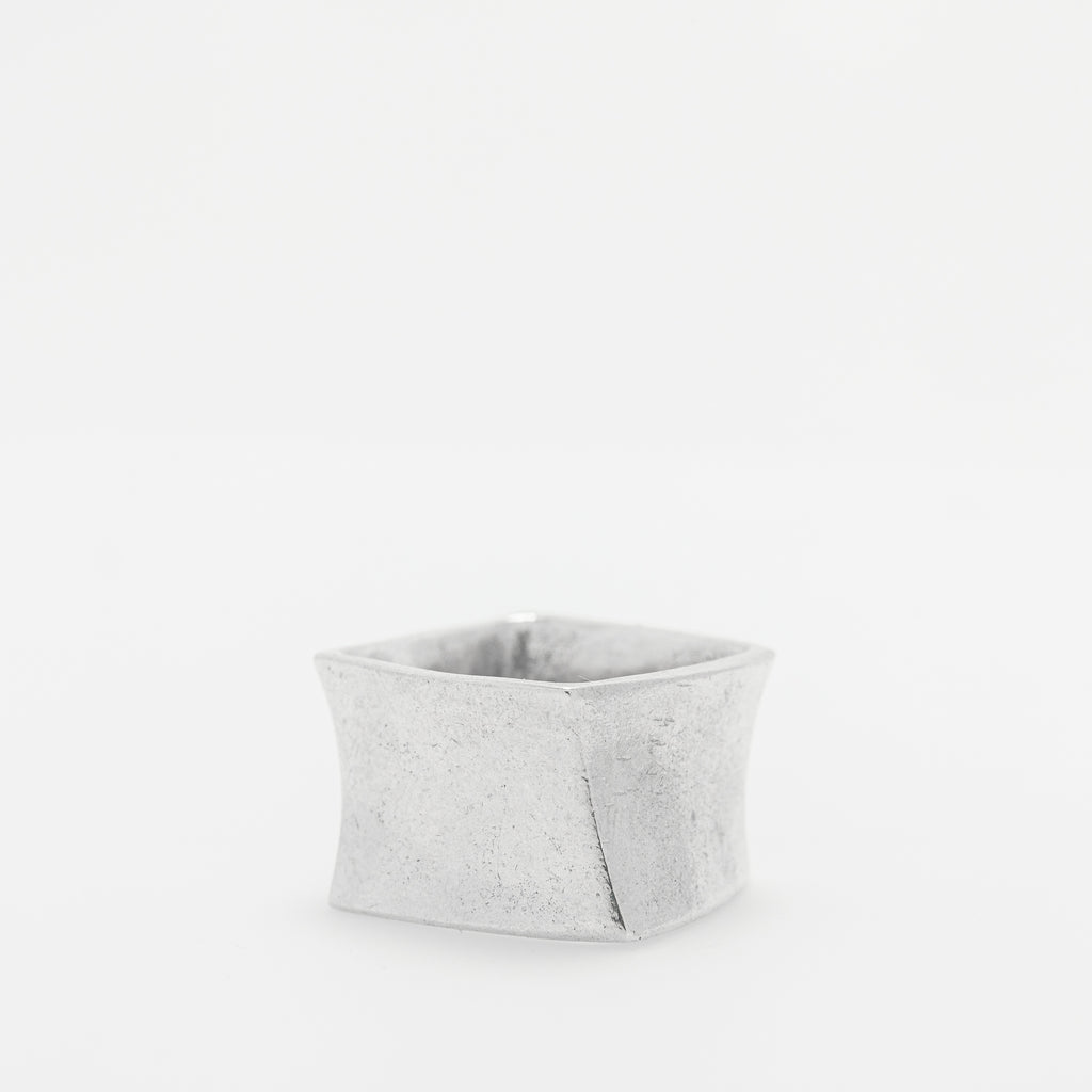 Gehry Ring