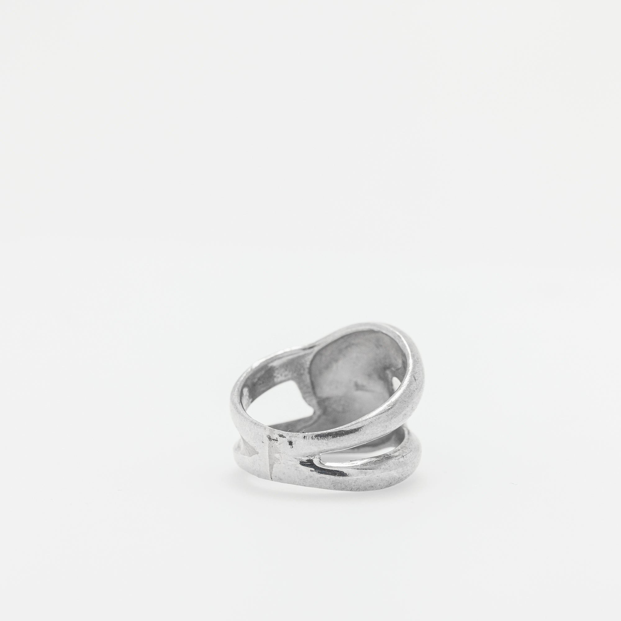 Pretzel Ring
