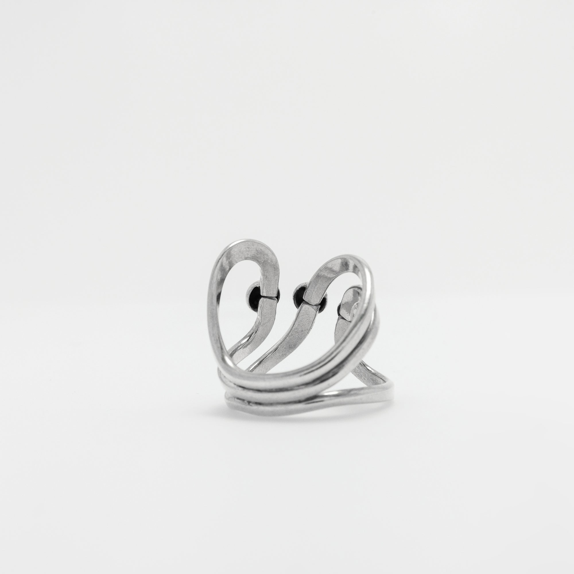 Triple Dot Swirl Ring