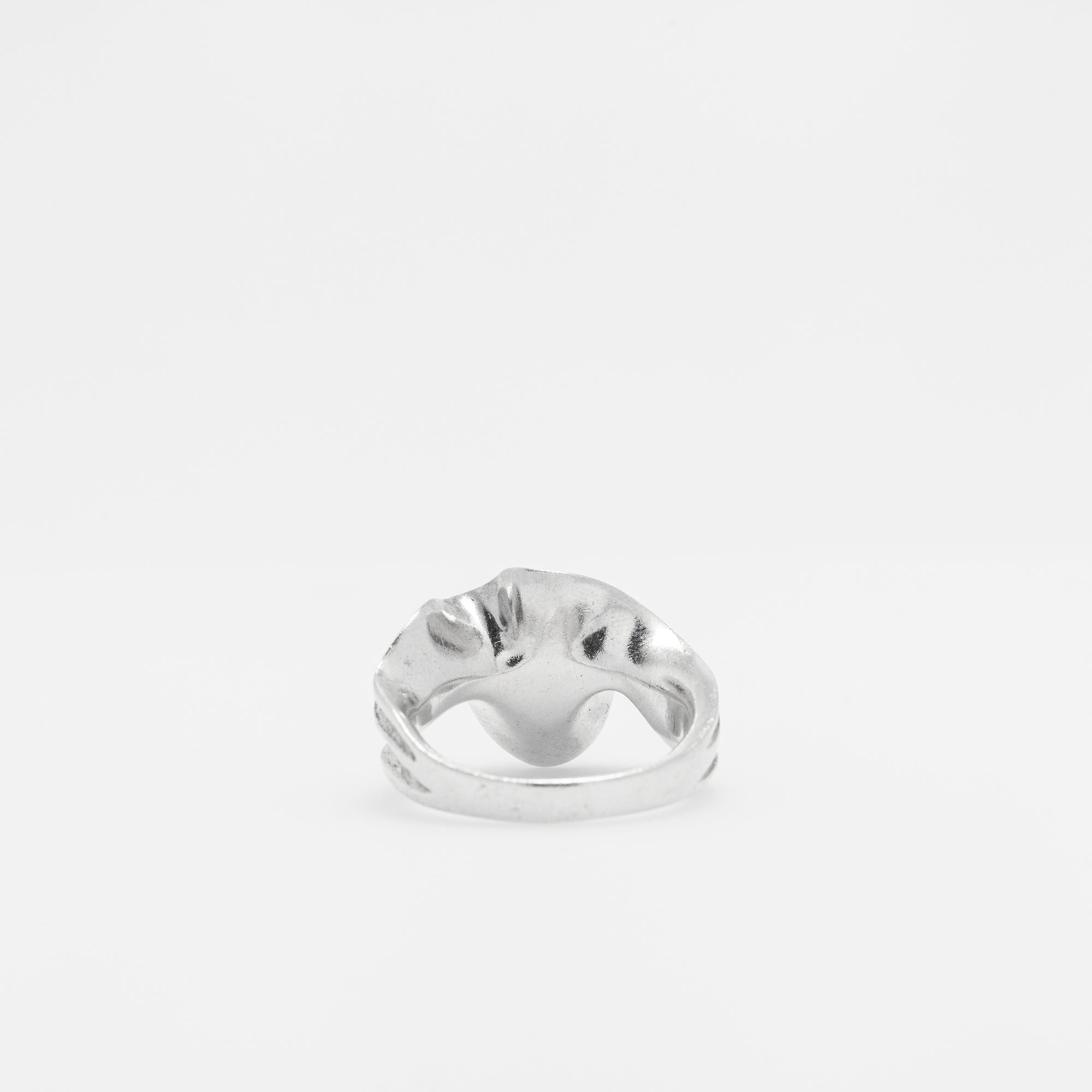 Oyster Ring