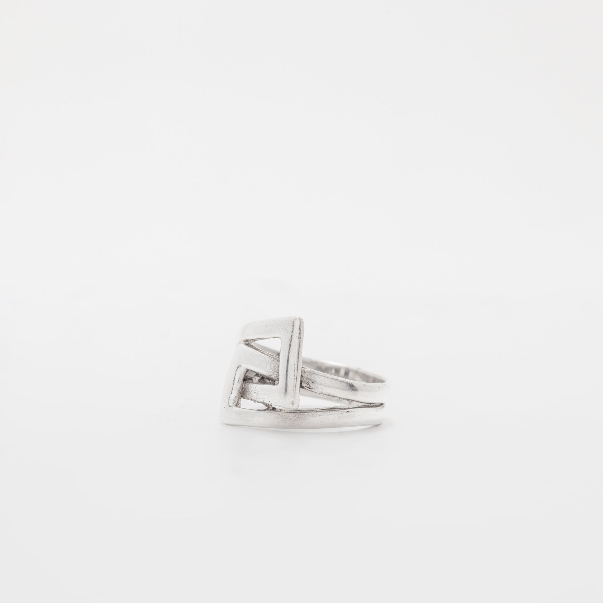 Square Link Ring