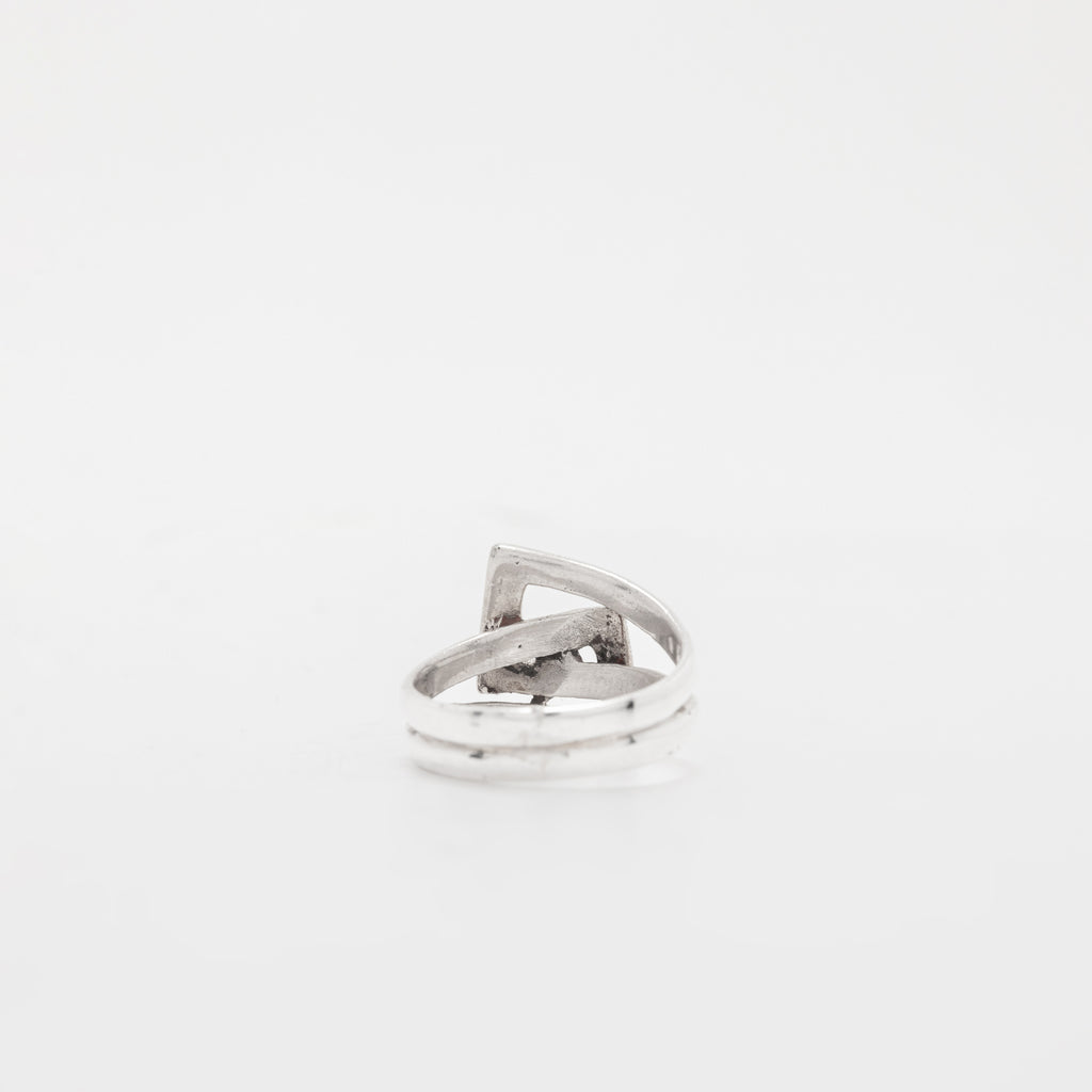 Square Link Ring