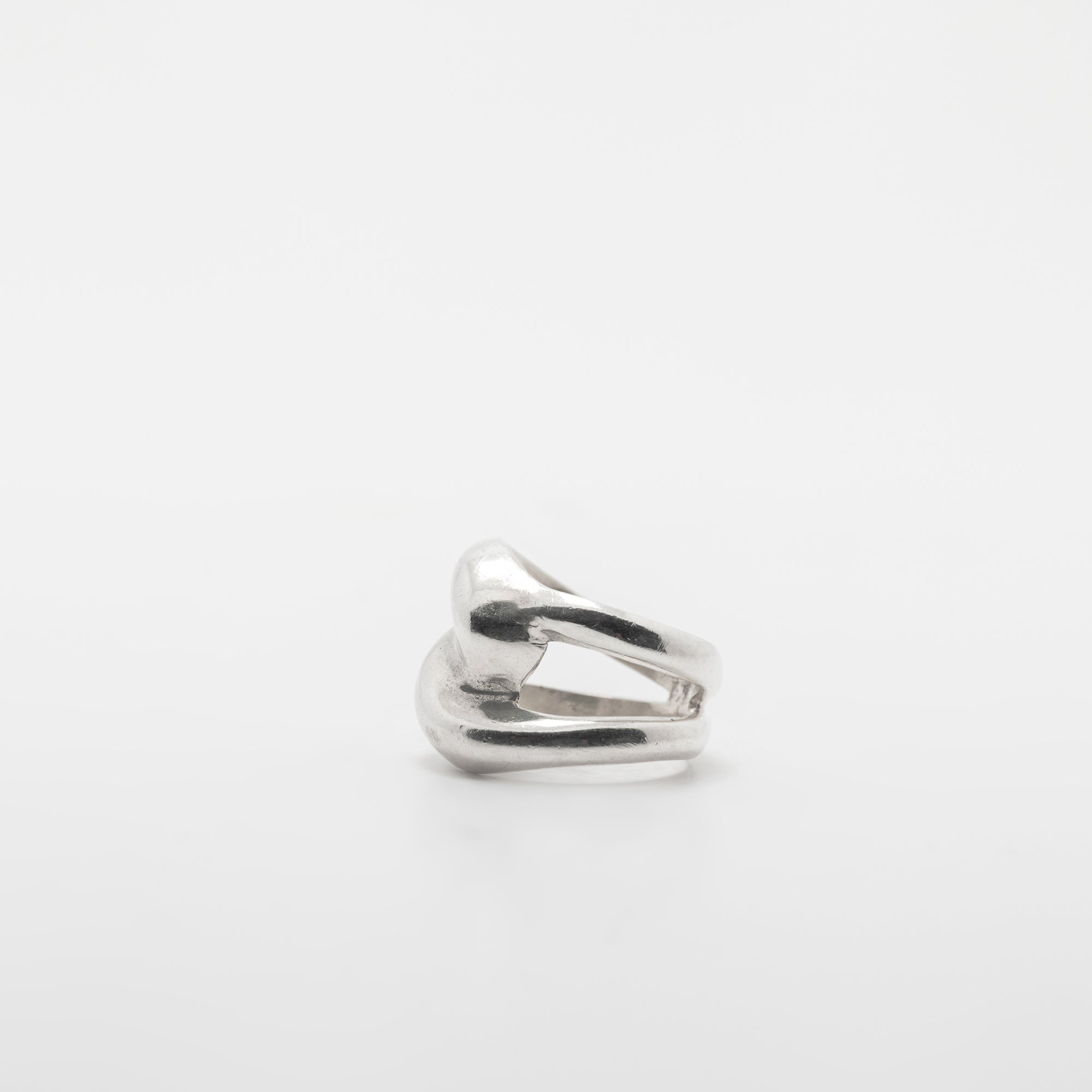 Pretzel Ring
