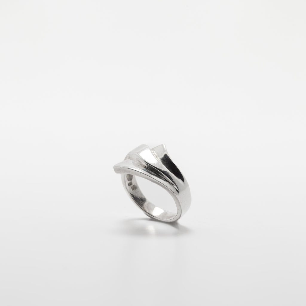 Paper Plane Ring