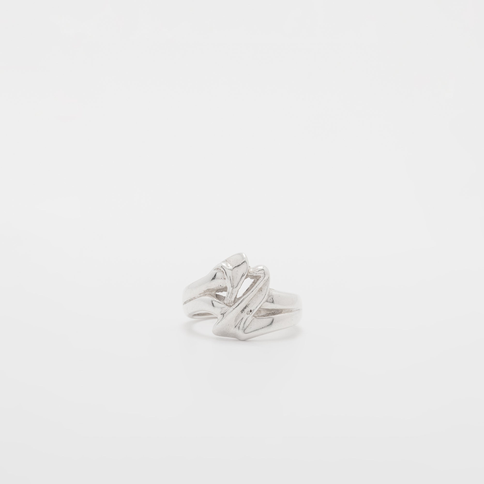 Silhouette Ring