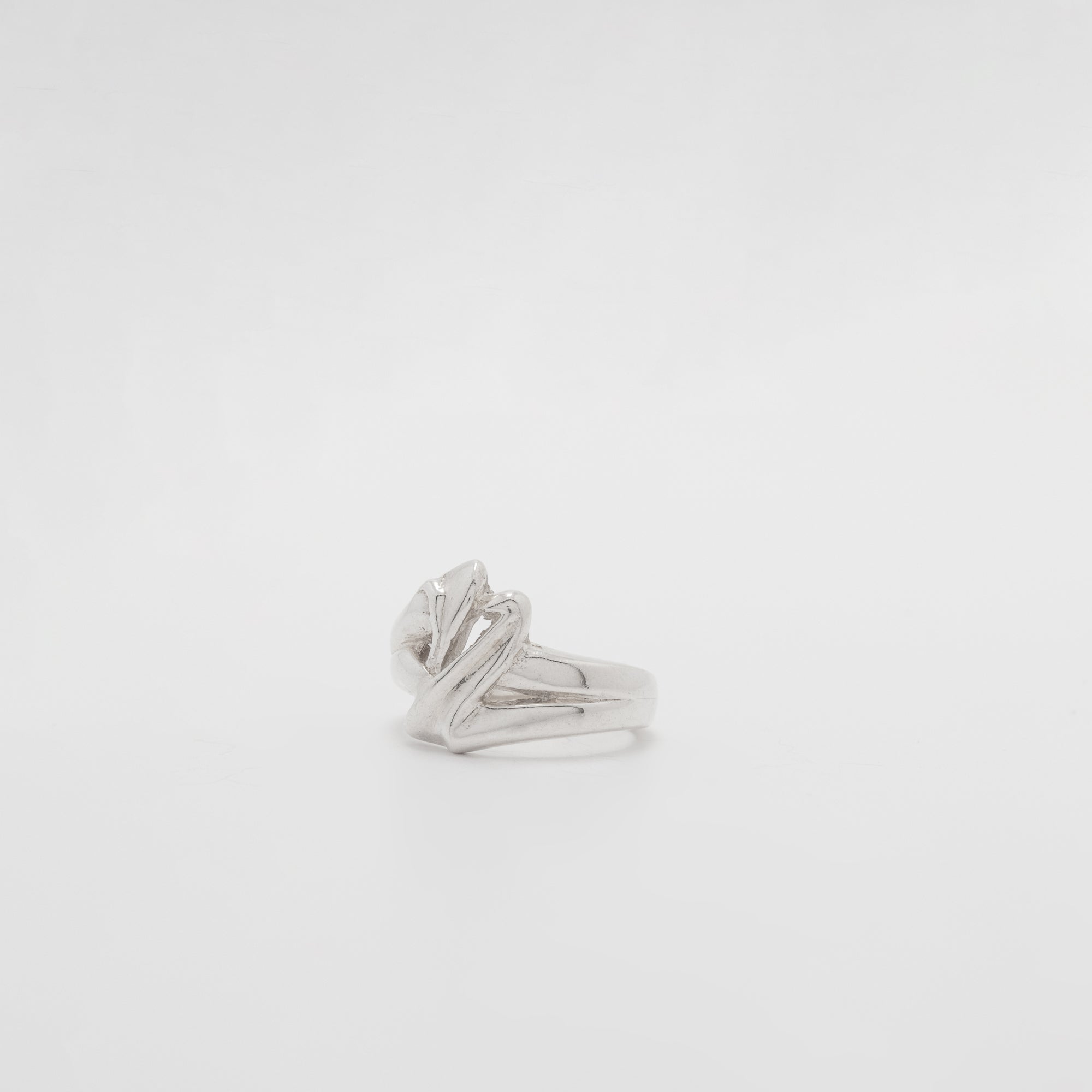 Silhouette Ring