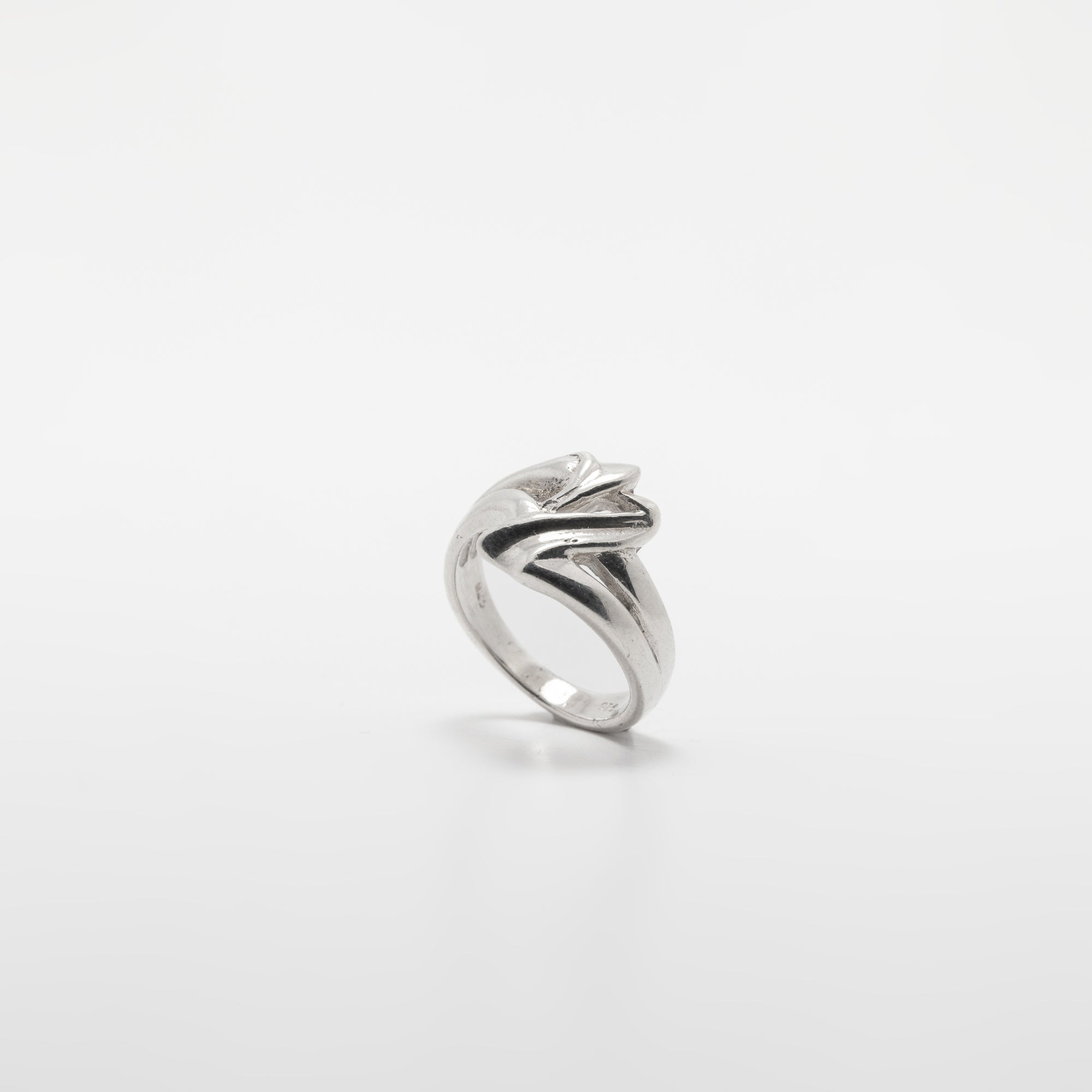 Silhouette Ring
