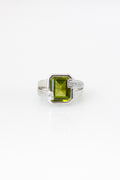 Taylor Peridot Rectangle Ring [Size 6.75]
