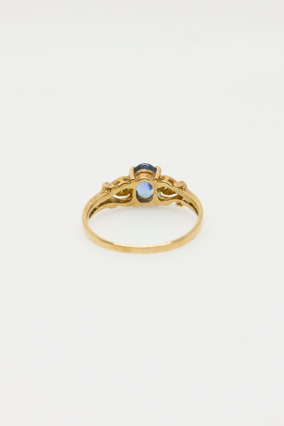 Nadine Sapphire Ring [Size 4.5]