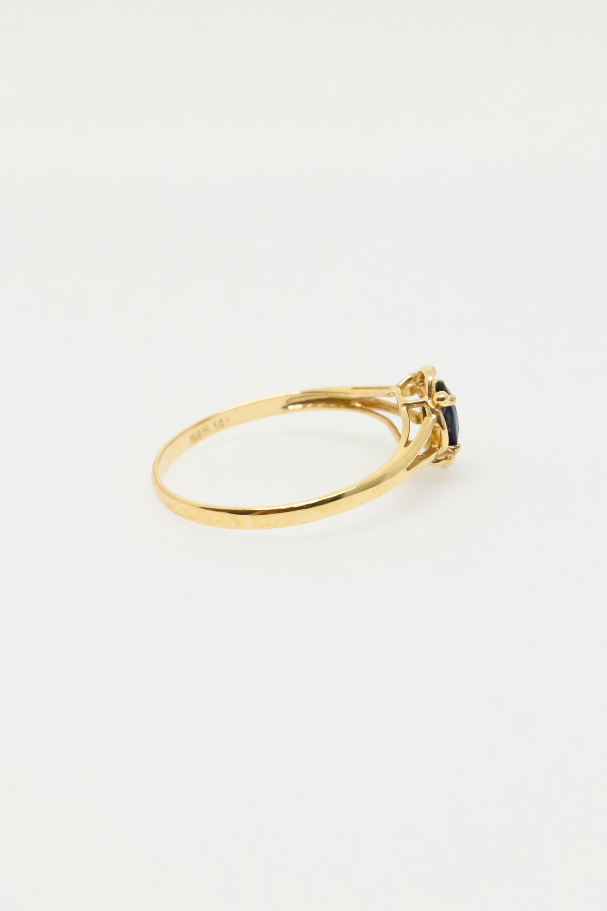 Marcela Sapphire Ring [Size 6]