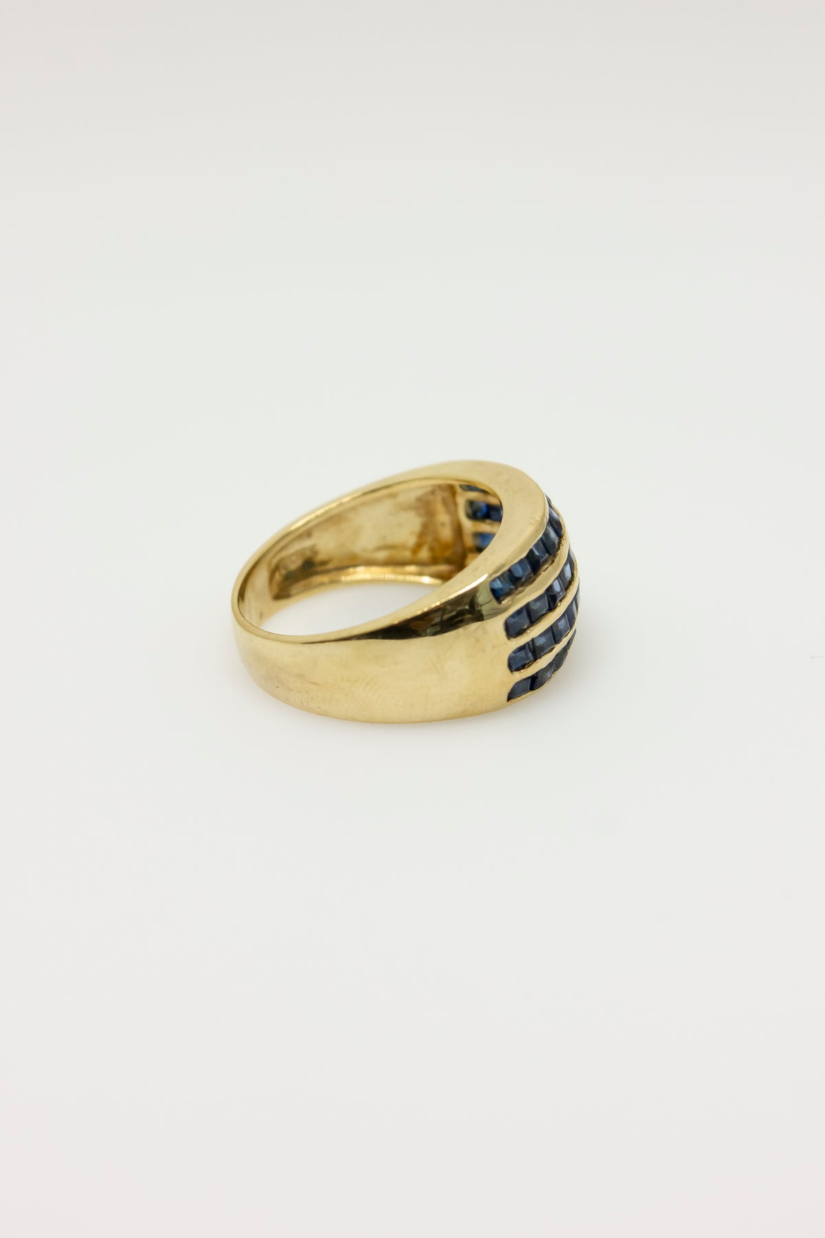 Lucas Sapphire Ring [Size 6.75]