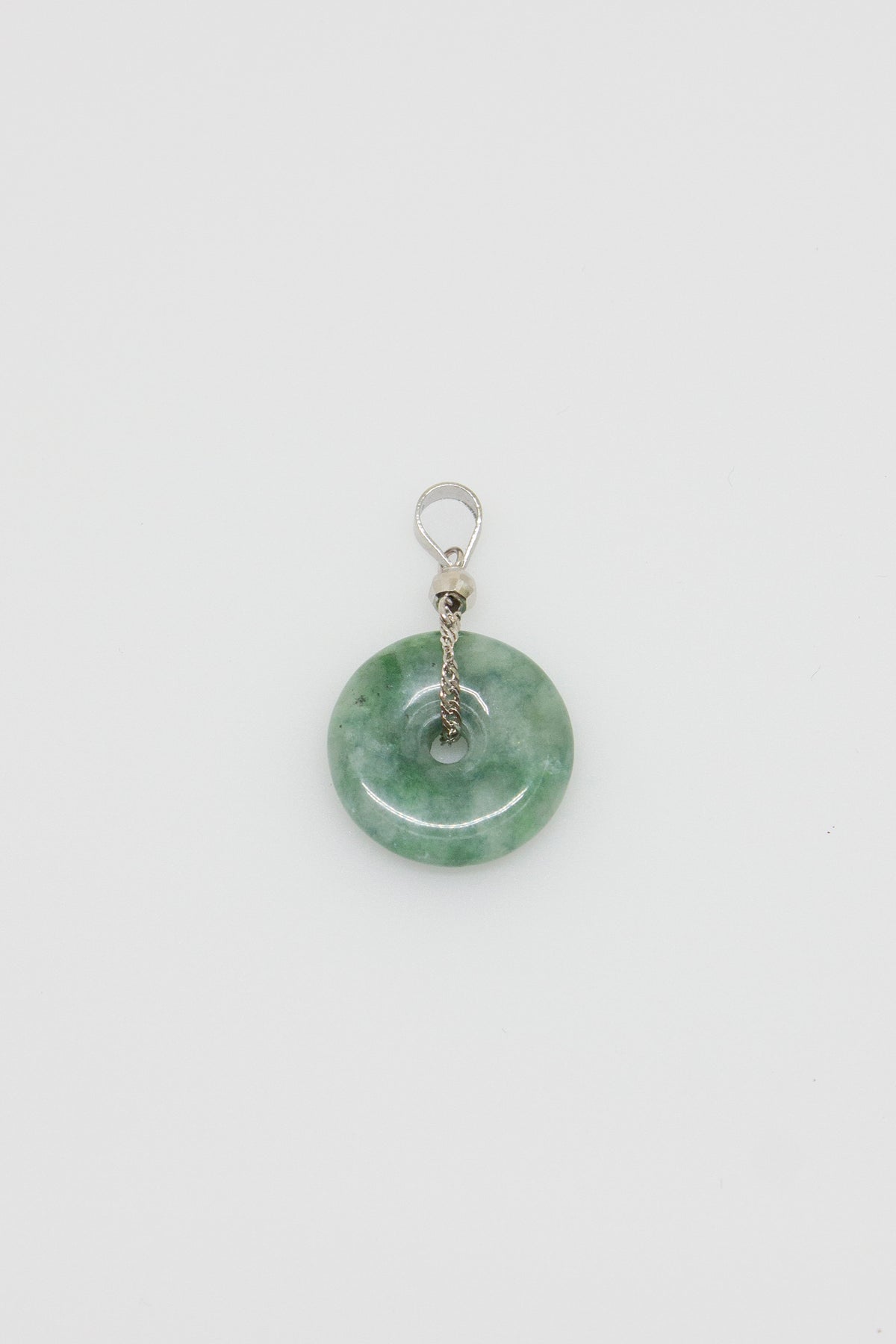 Wu Yong Ke Jade Donut Pendant