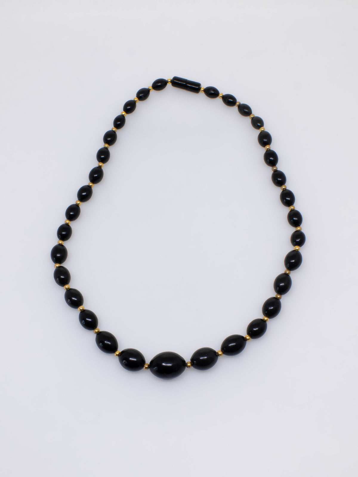 Black Coral Ellipsoid Gradient Necklace