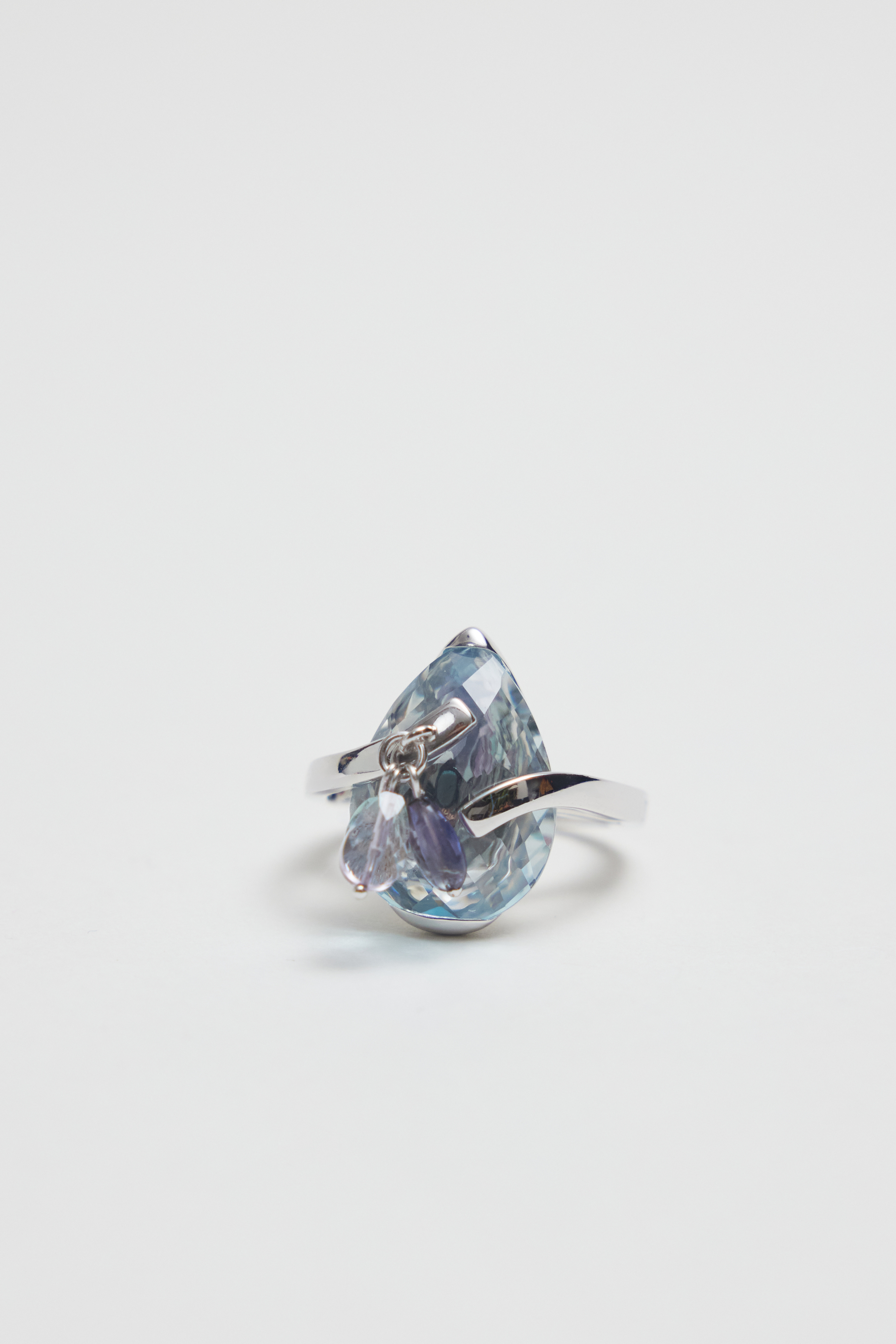 Aja Ring