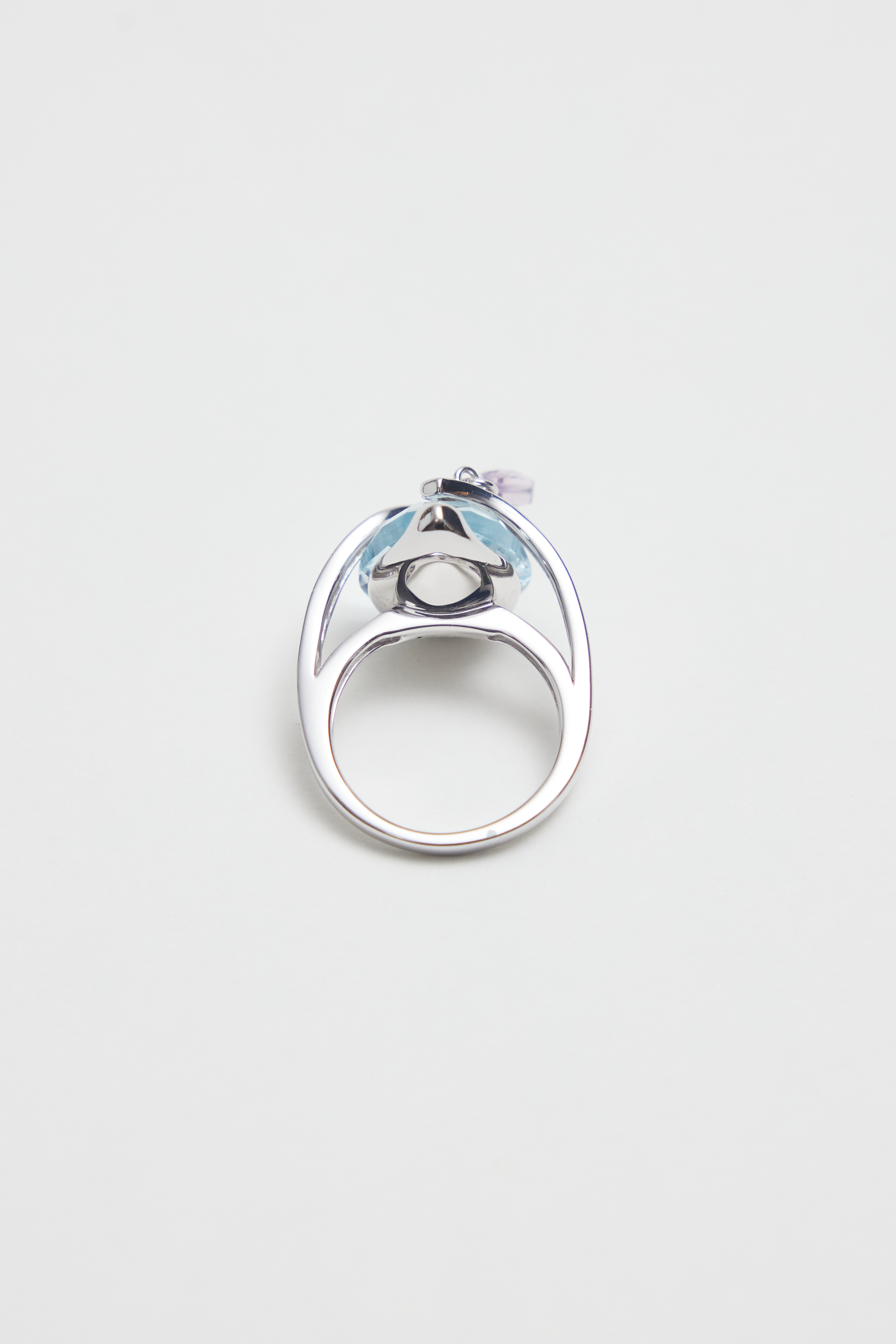 Aja Ring