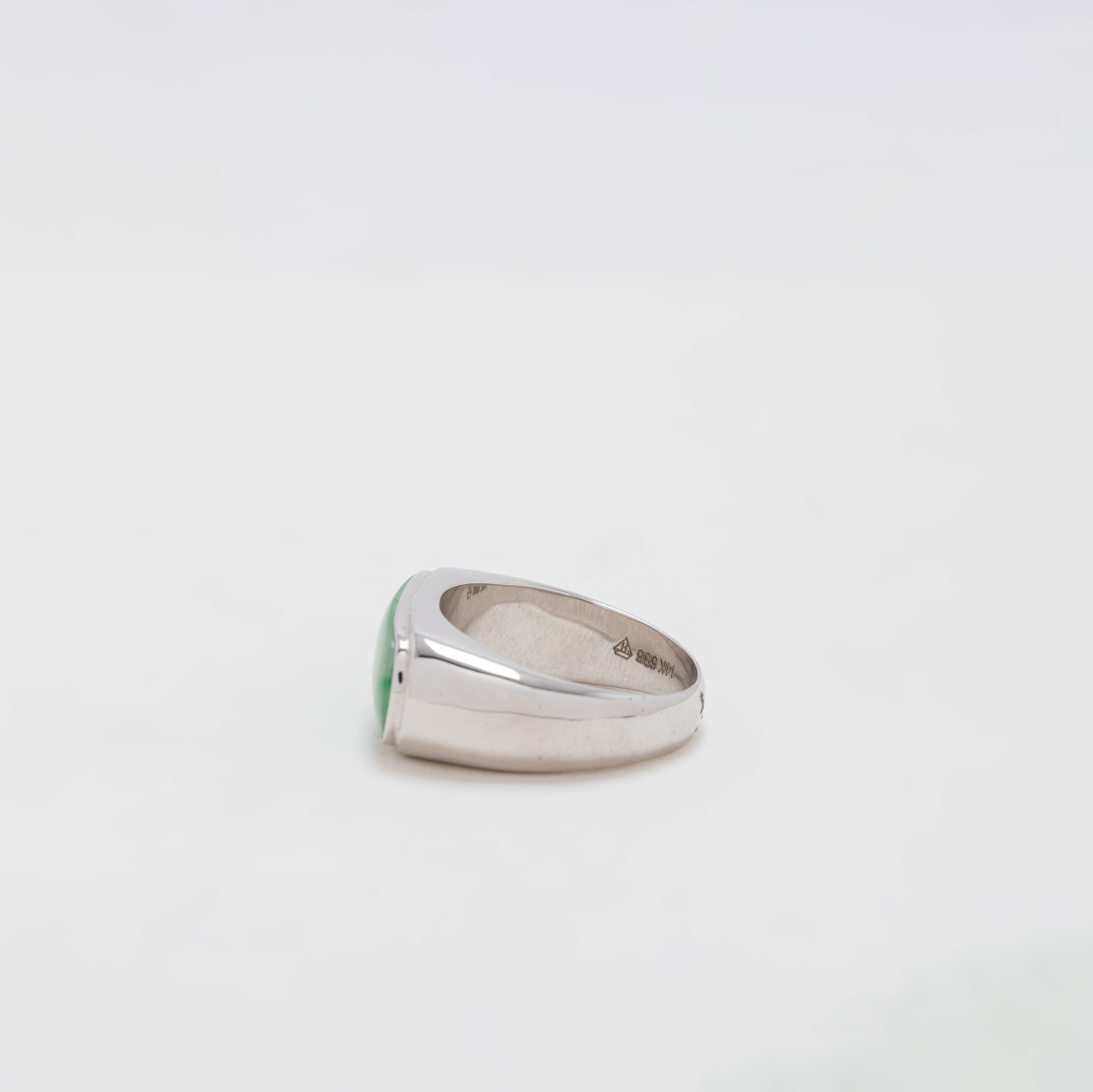 Jade Pill Ring Ver. 4