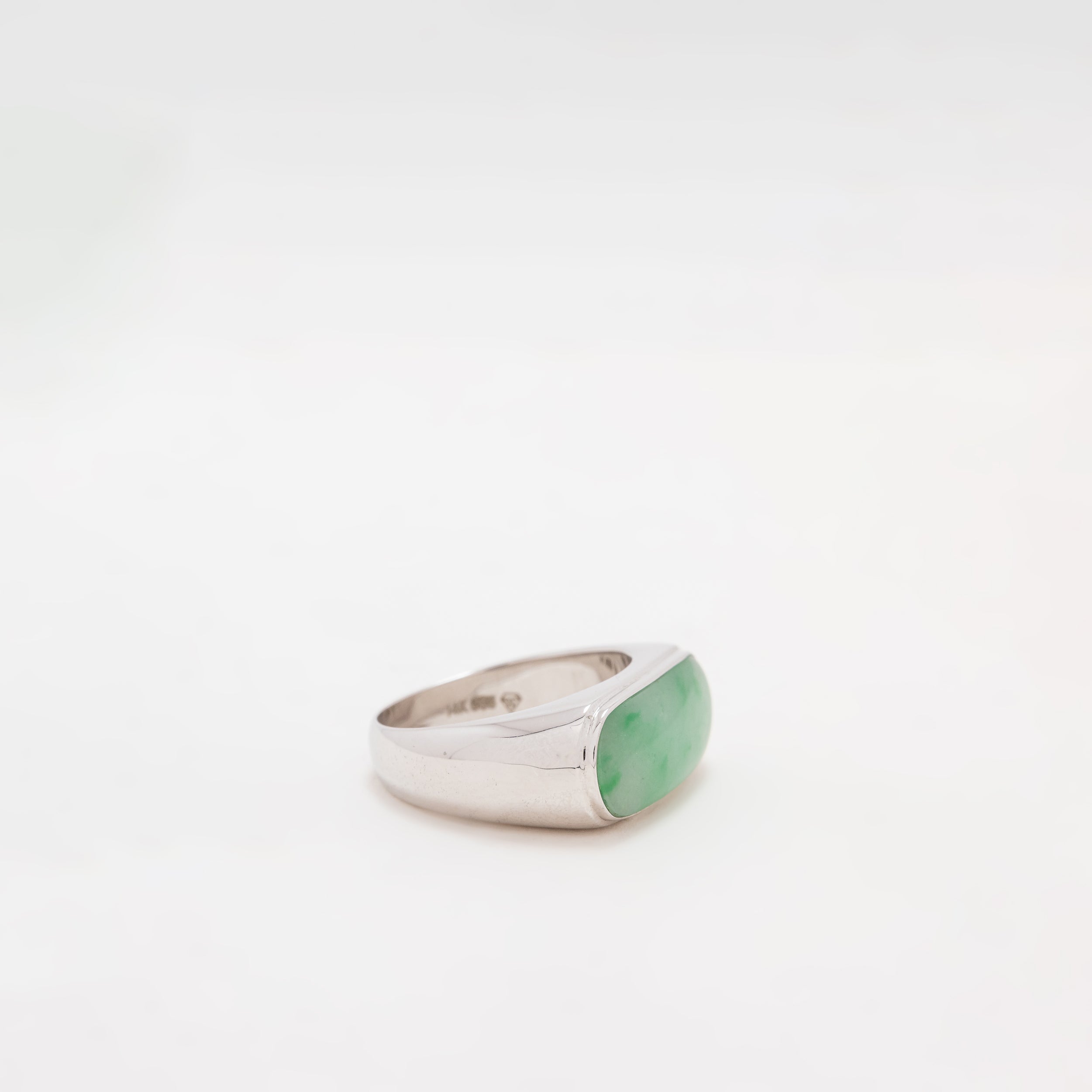 Jade Pill Ring Ver. 4