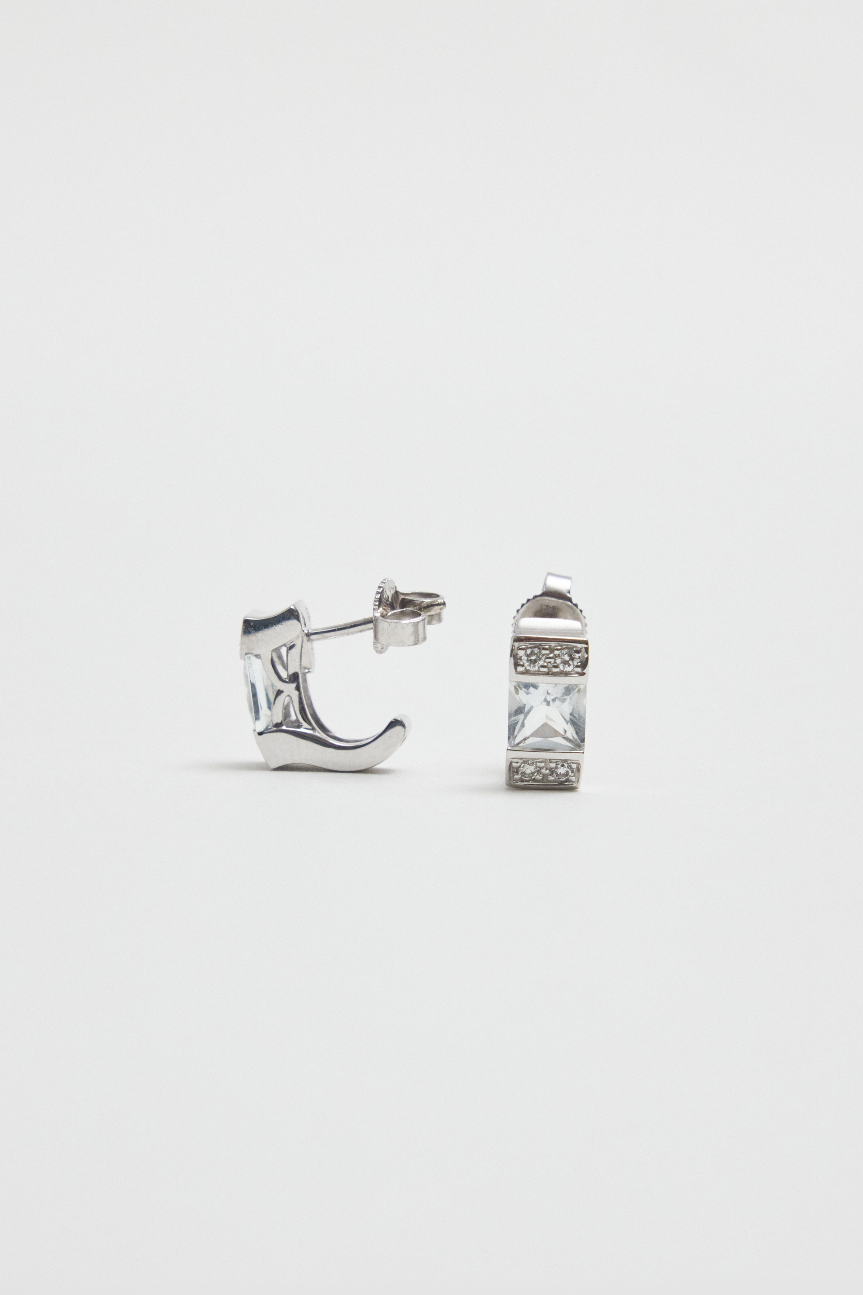 Youngjin Huggie Earrings