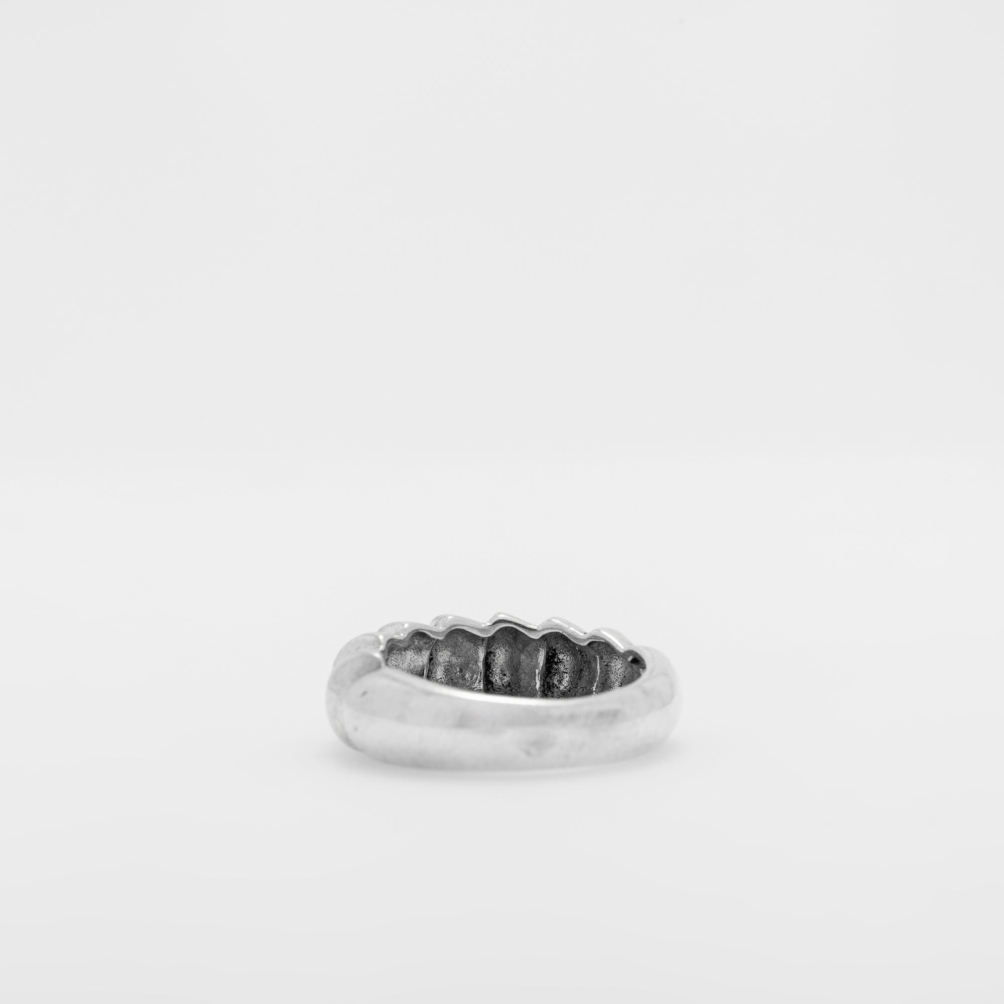 Mushu Ring