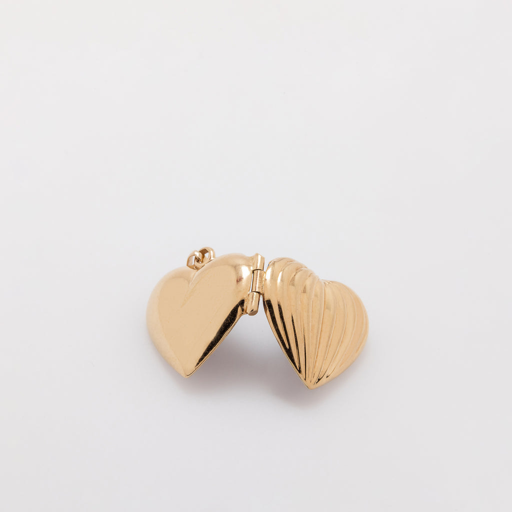 Vertical Stripes Heart Locket Pendant