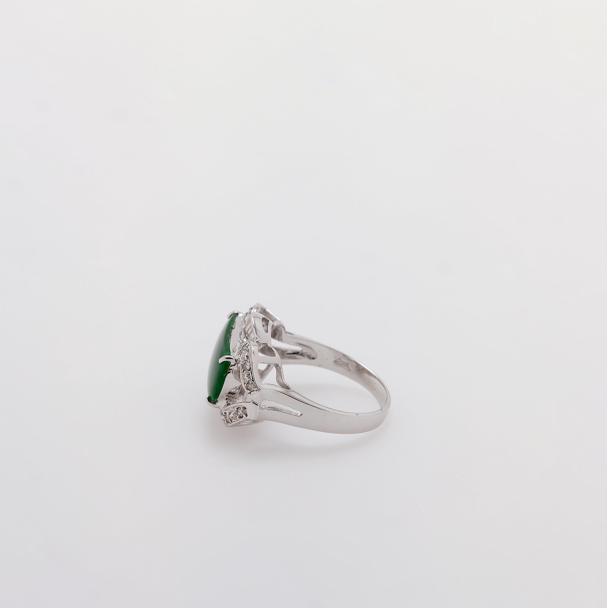 The Astrid Ring