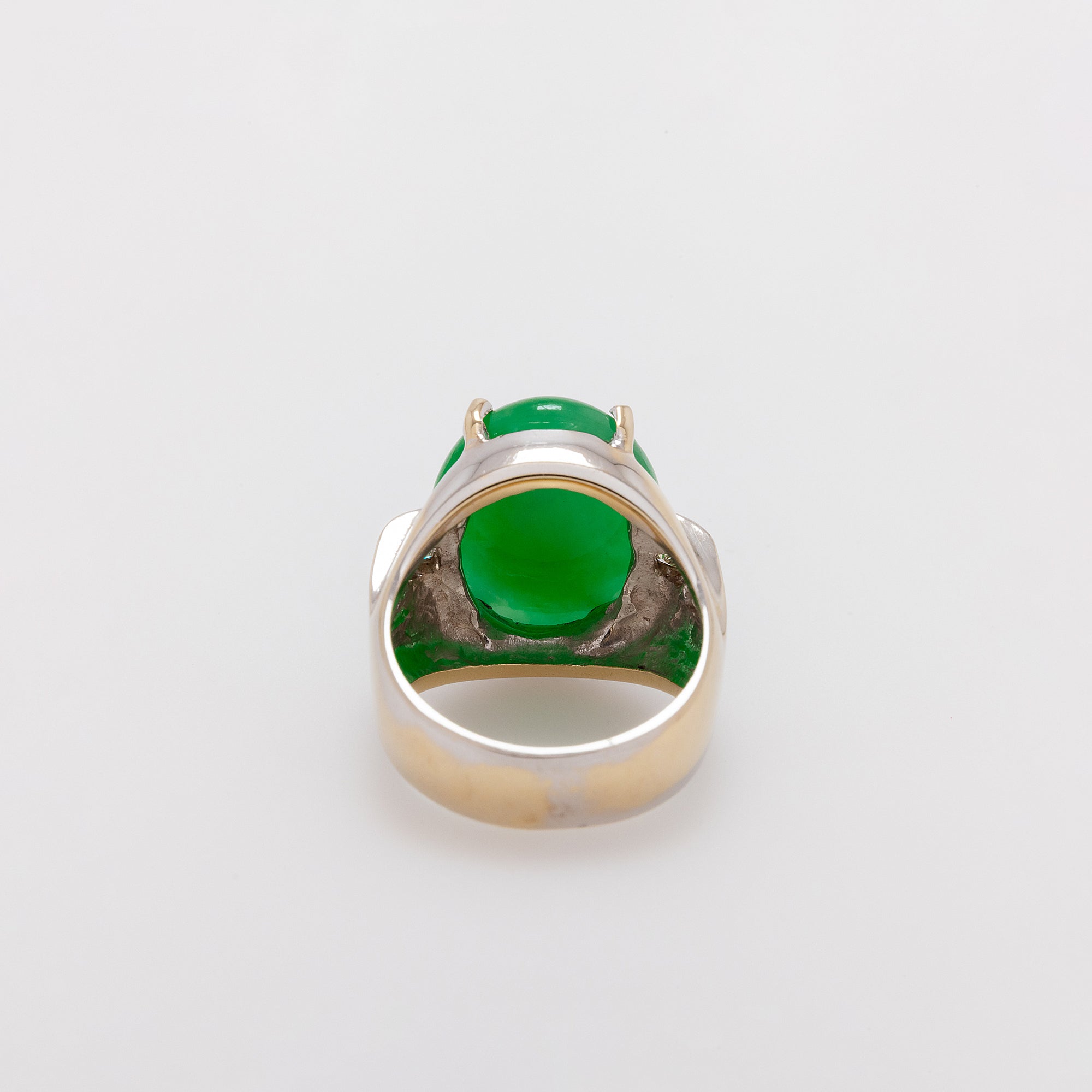 The Nicholas Ring