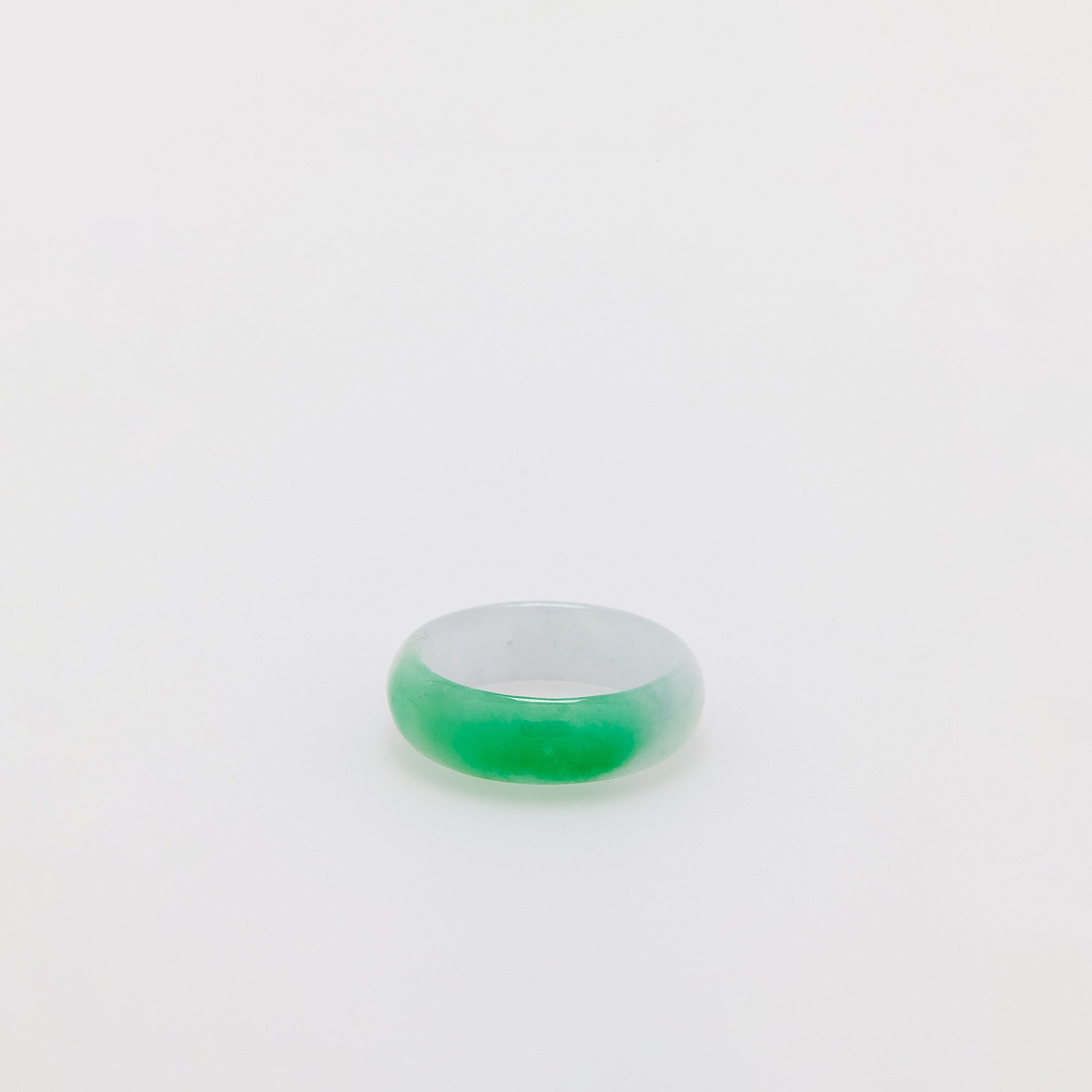 Green Jade Spot Thin Band