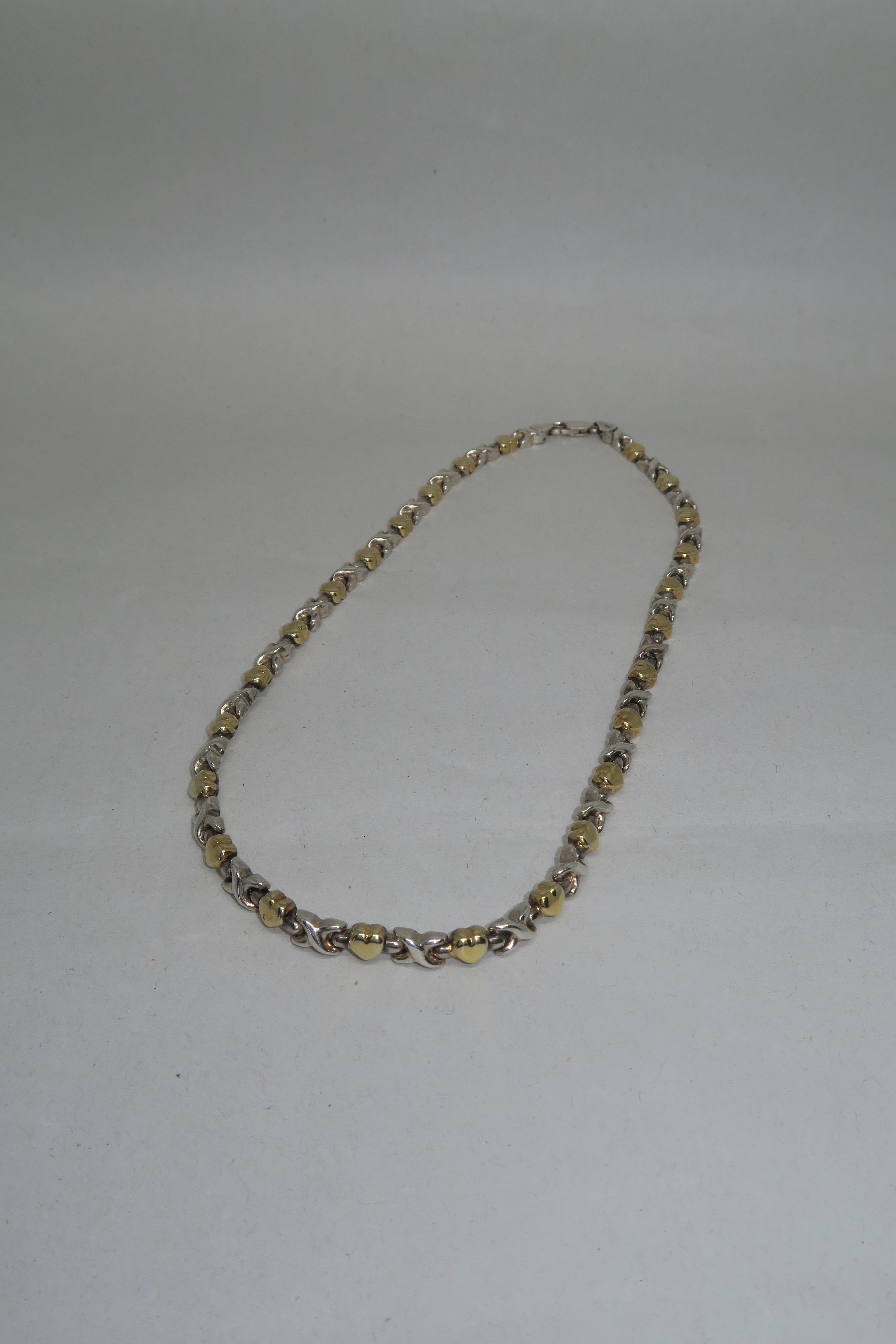 XOXO Chain