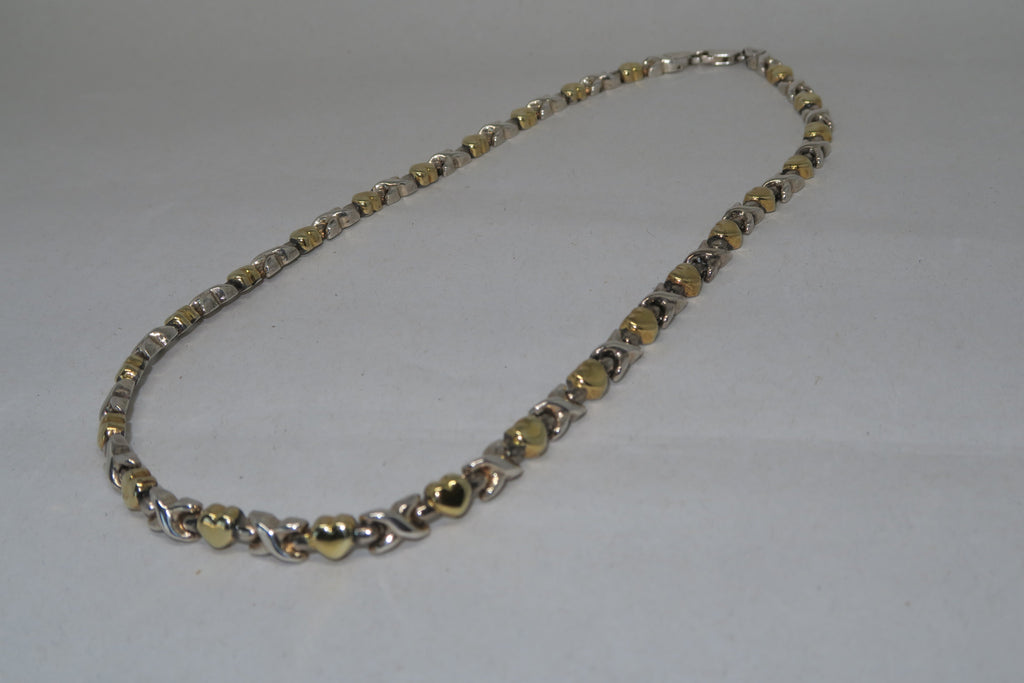 XOXO Chain