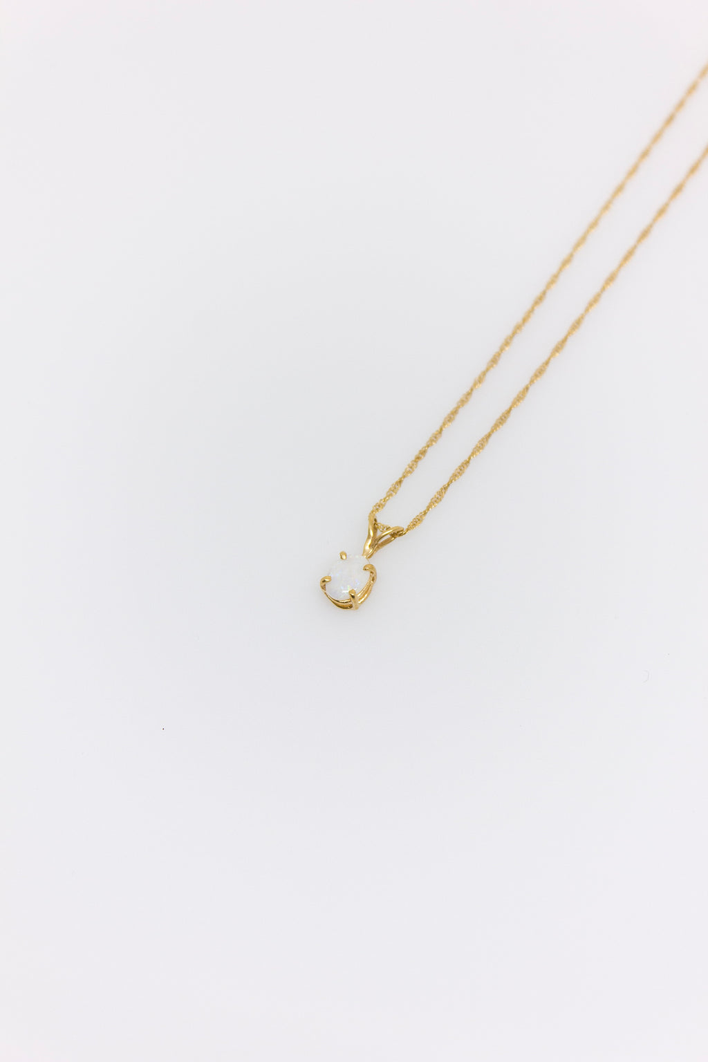 Juwon Opal Pendant