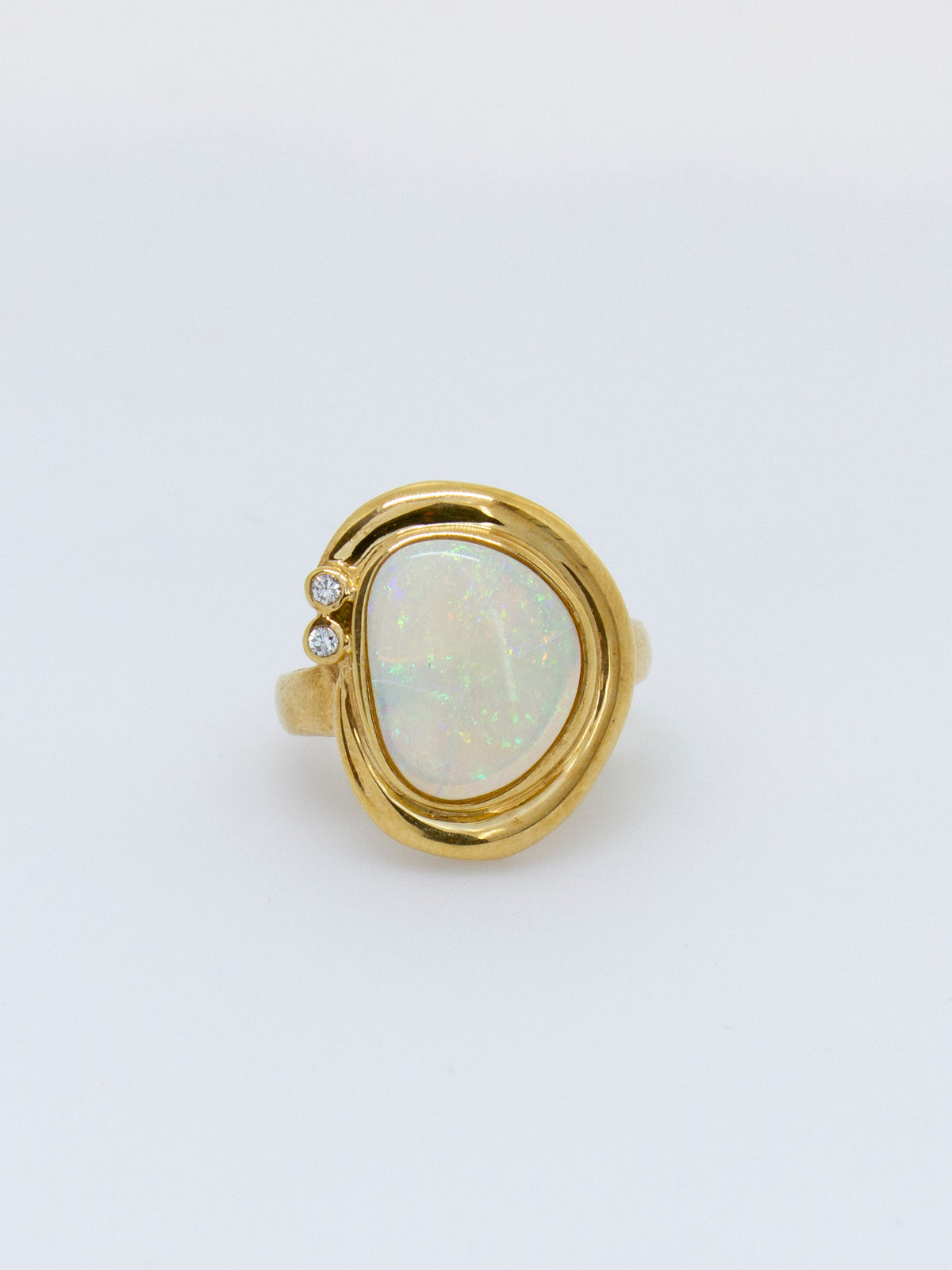 Yoa Opal Ring [Size 6]
