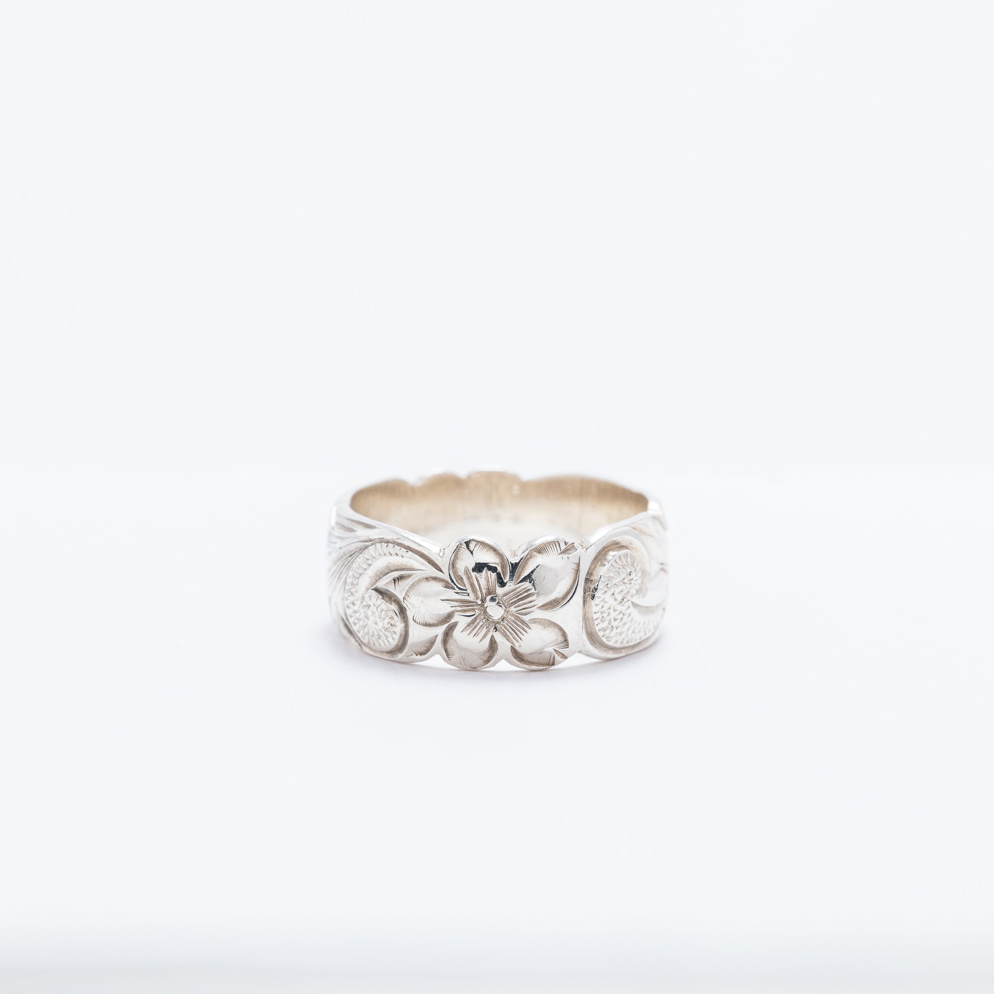 Double Plumeria Heritage Scroll Ring
