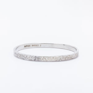 6mm Ku'uipo Bangle with Honu + Hawaiian Heritage Scroll