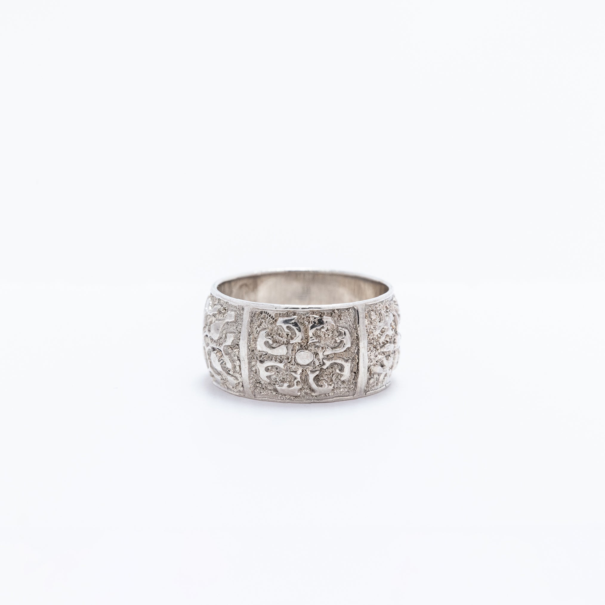 Hawaiian Quilt Cigar Band Style Ring