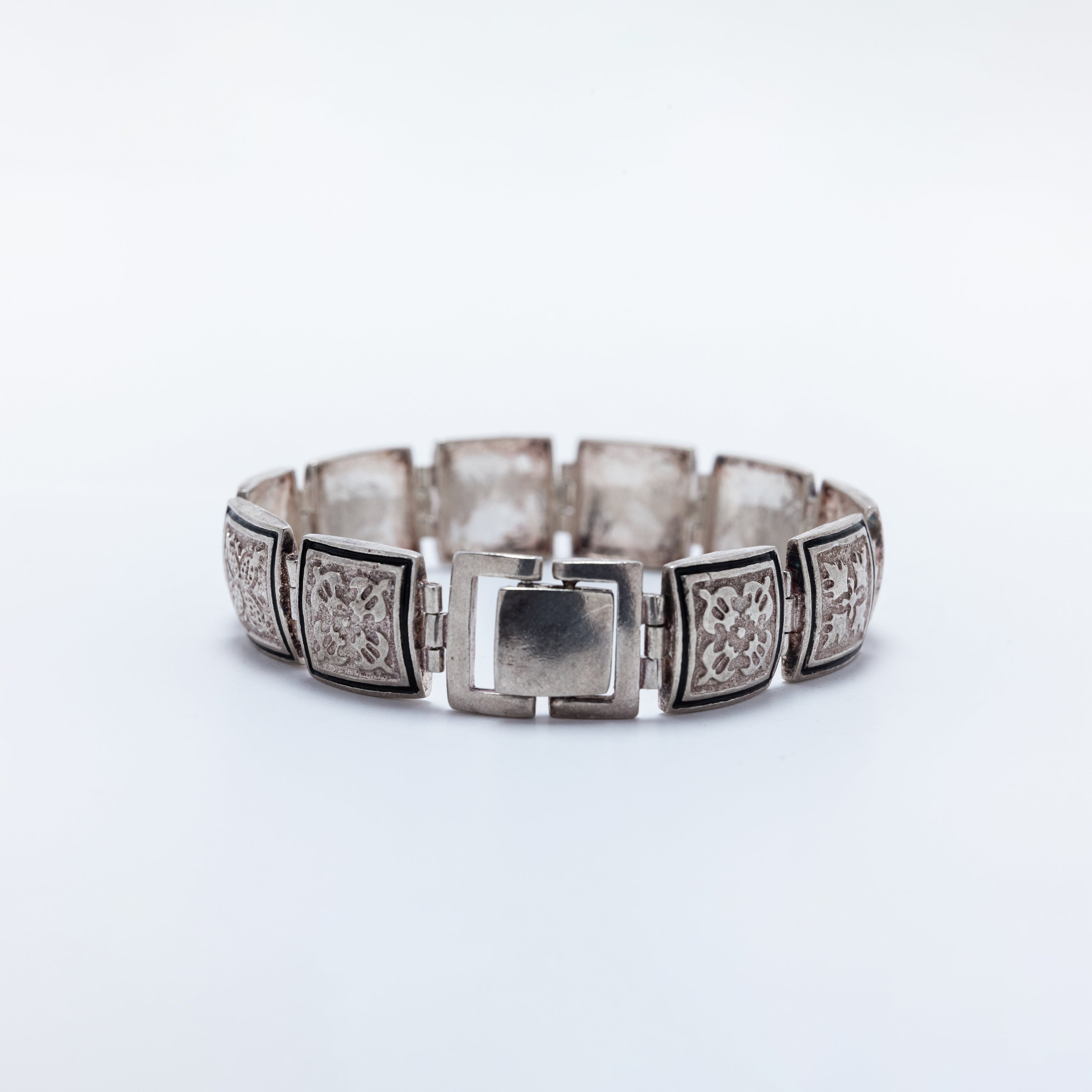 Hawaiian Quilt Bracelet with Black Enamel
