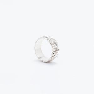 Double Plumeria Heritage Scroll Ring