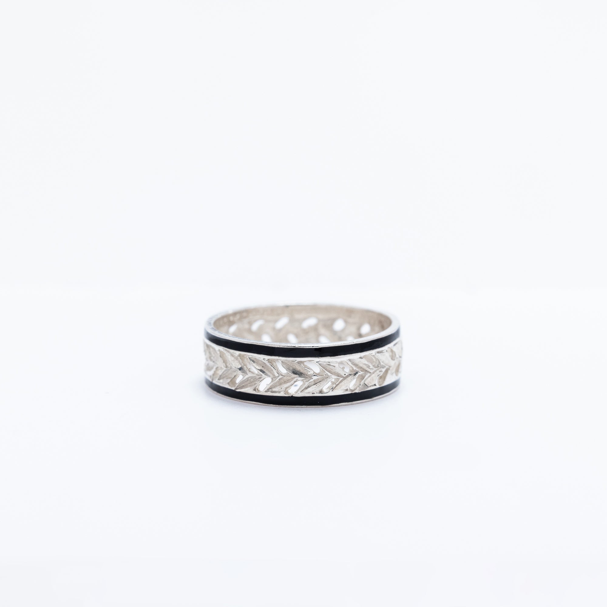 Ti Leaf Cutout Band with Black Enamel