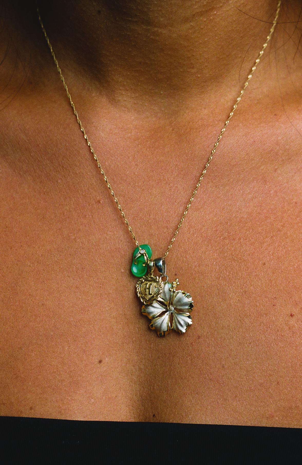 Nui Hibiscus Pendant