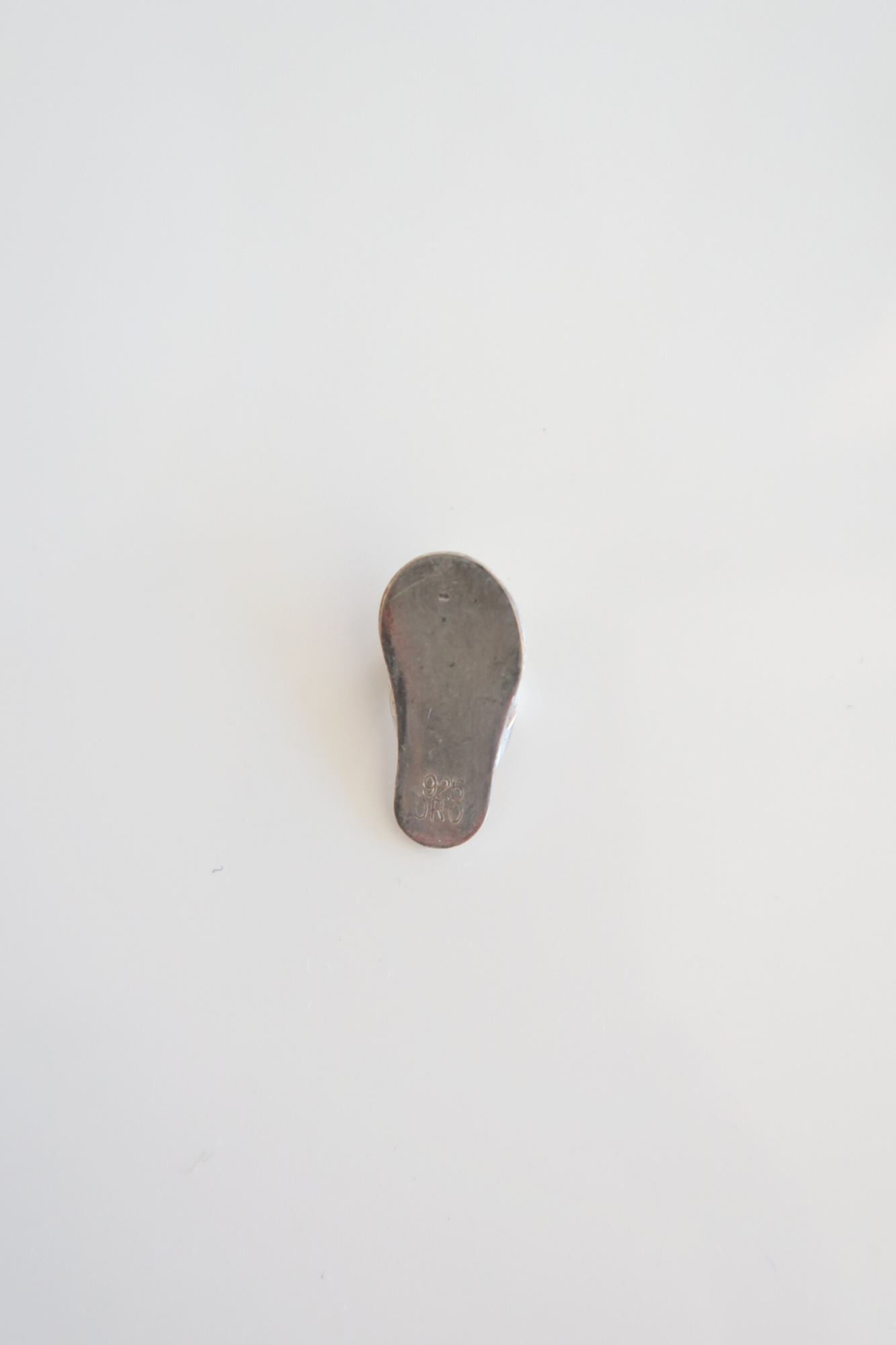 The Simple Silver Slippah Pendant