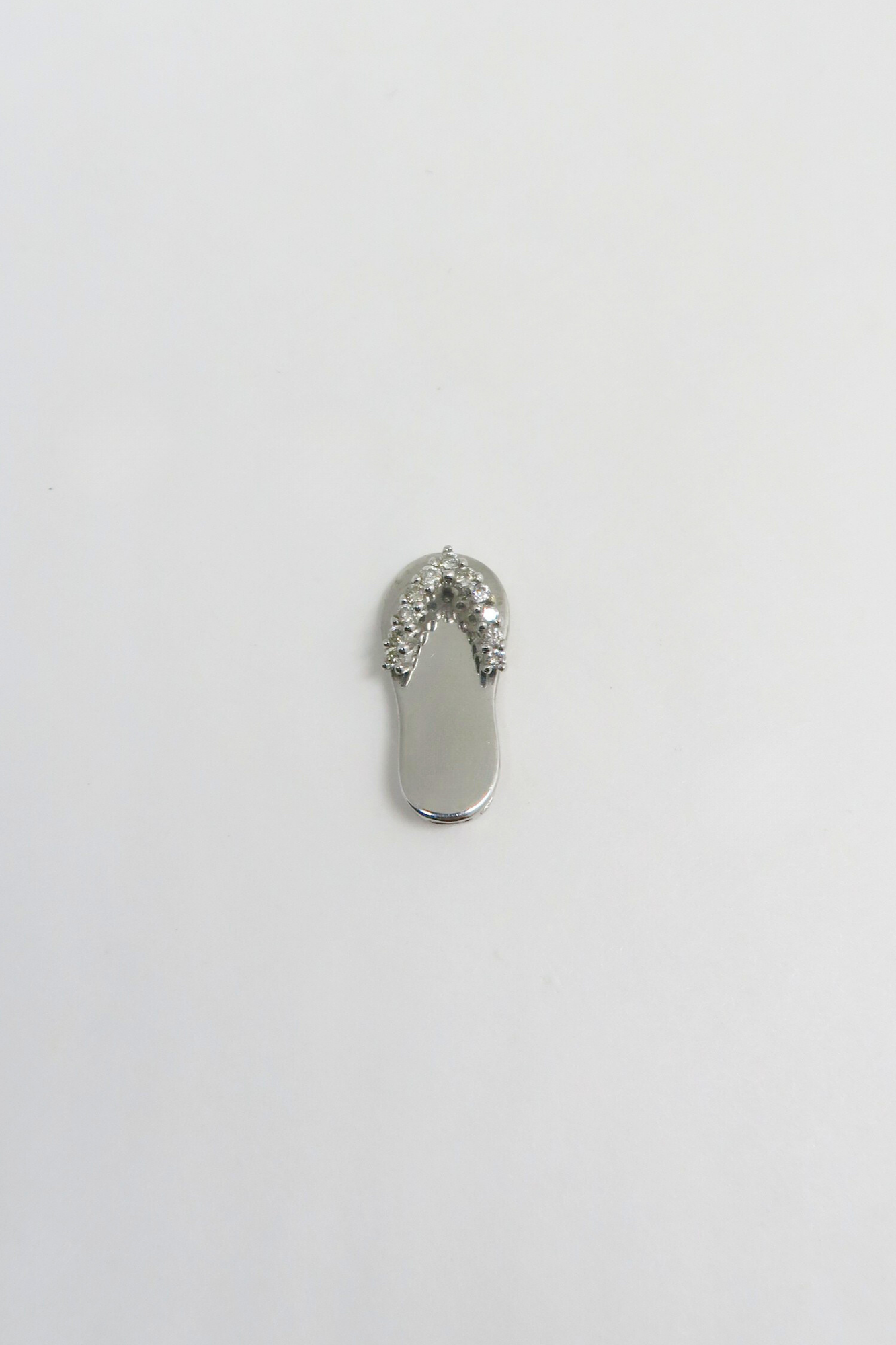 Diamond Slippah in White Gold