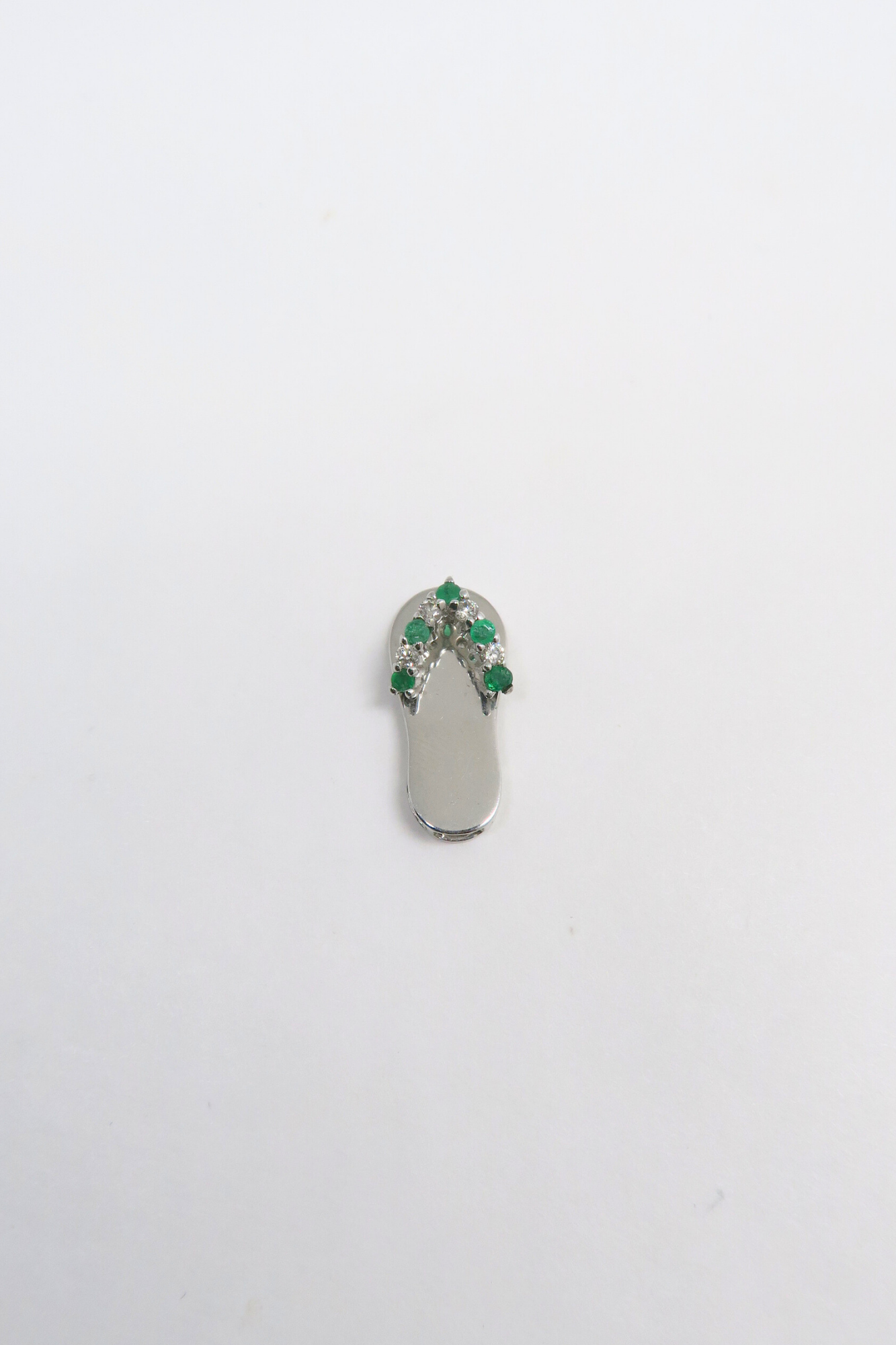 Emerald & Diamond Slippah in White Gold